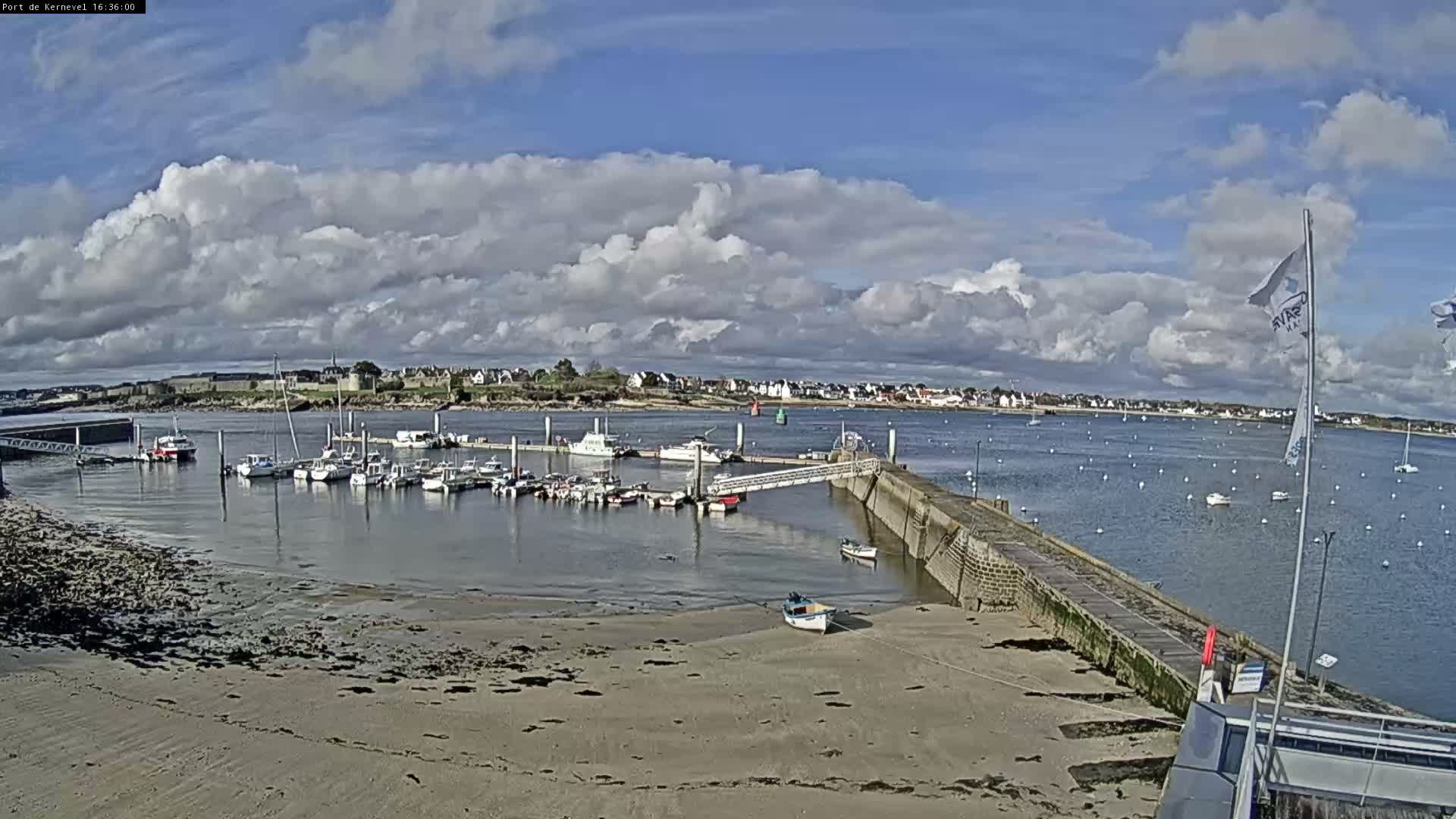 Port de Gavres Marine Live Cam - Lorient, Morbihan, Bretagne, France