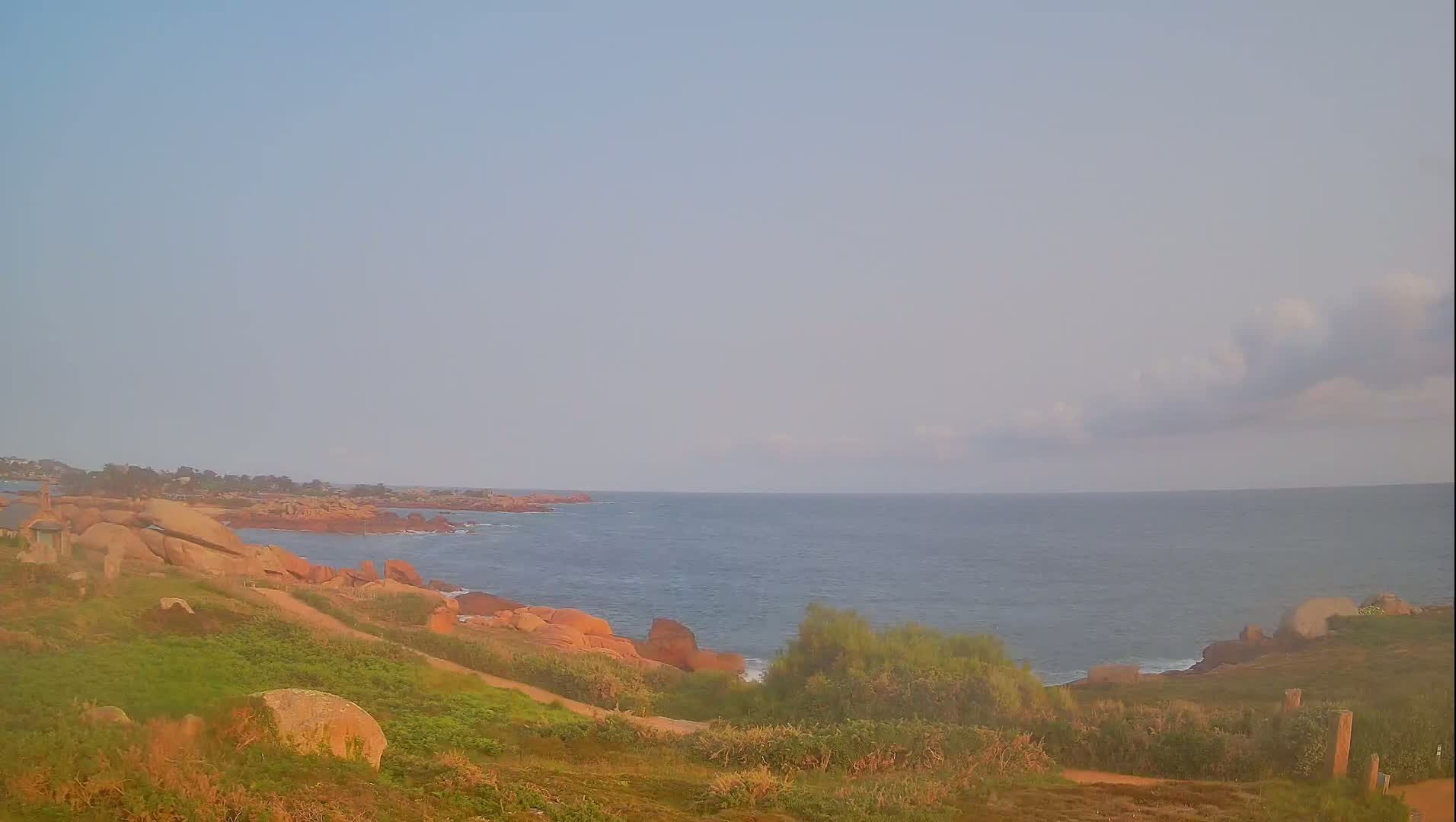 Perros-Guirec - Le Sentier des Douaniers Trekking( The Custom Path ) Live Cam -  Lannion, Cotes-d'Armor, Bretagne, France