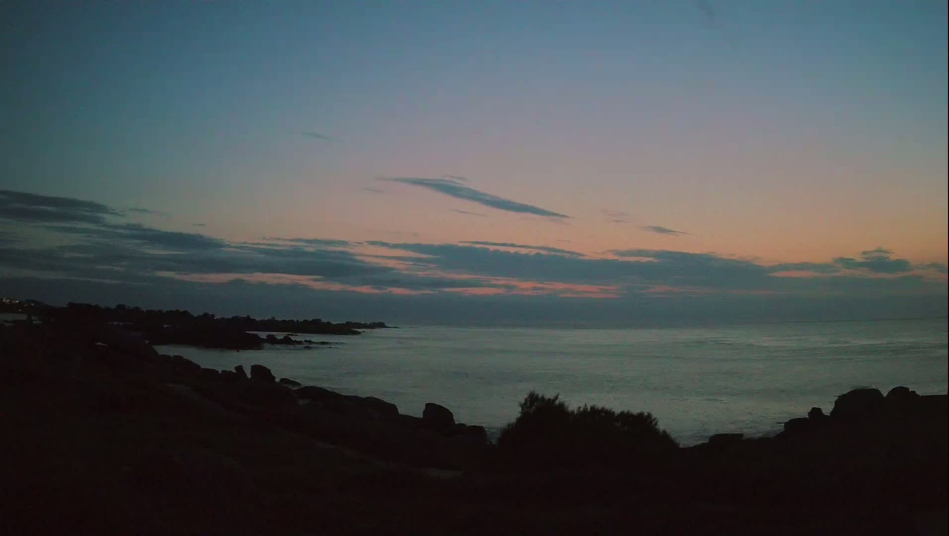 Perros-Guirec - Le Sentier des Douaniers Trekking( The Custom Path ) Live Cam -  Lannion, Cotes-d'Armor, Bretagne, France