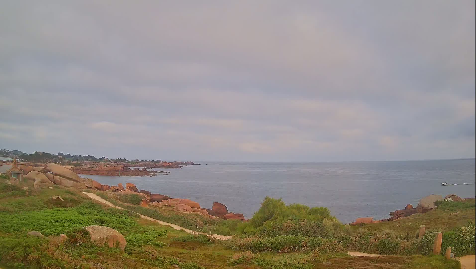 Perros-Guirec - Le Sentier des Douaniers Trekking( The Custom Path ) Live Cam -  Lannion, Cotes-d'Armor, Bretagne, France