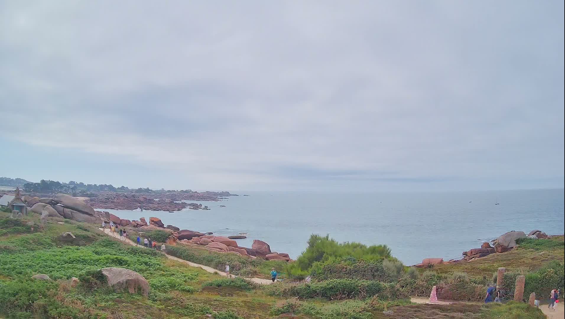 Perros-Guirec - Le Sentier des Douaniers Trekking( The Custom Path ) Live Cam -  Lannion, Cotes-d'Armor, Bretagne, France
