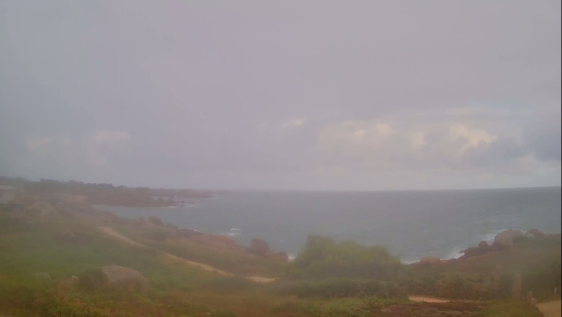 Perros-Guirec - Le Sentier des Douaniers Trekking( The Custom Path ) Live Cam -  Lannion, Cotes-d'Armor, Bretagne, France