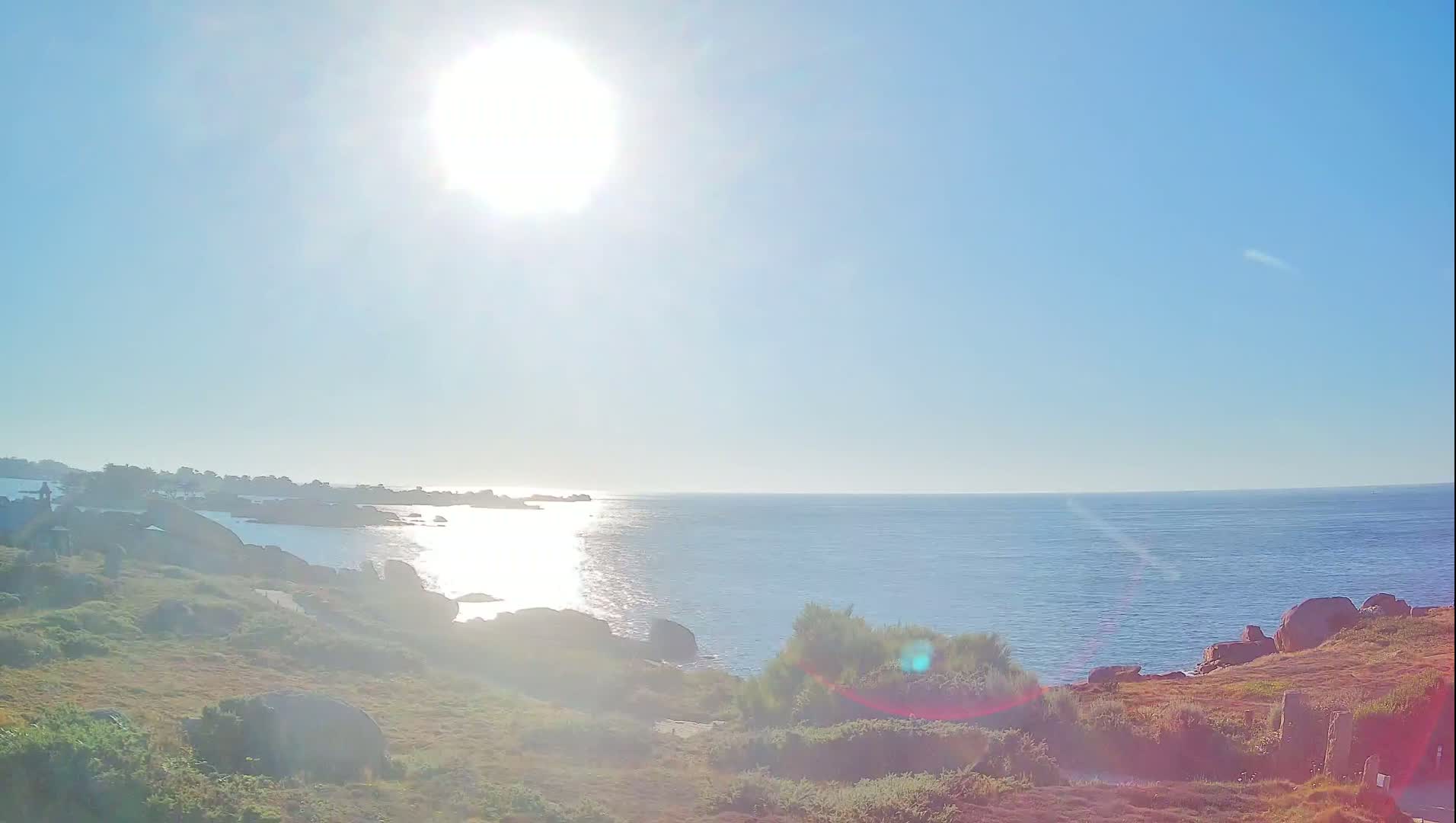 Perros-Guirec - Le Sentier des Douaniers Trekking( The Custom Path ) Live Cam -  Lannion, Cotes-d'Armor, Bretagne, France