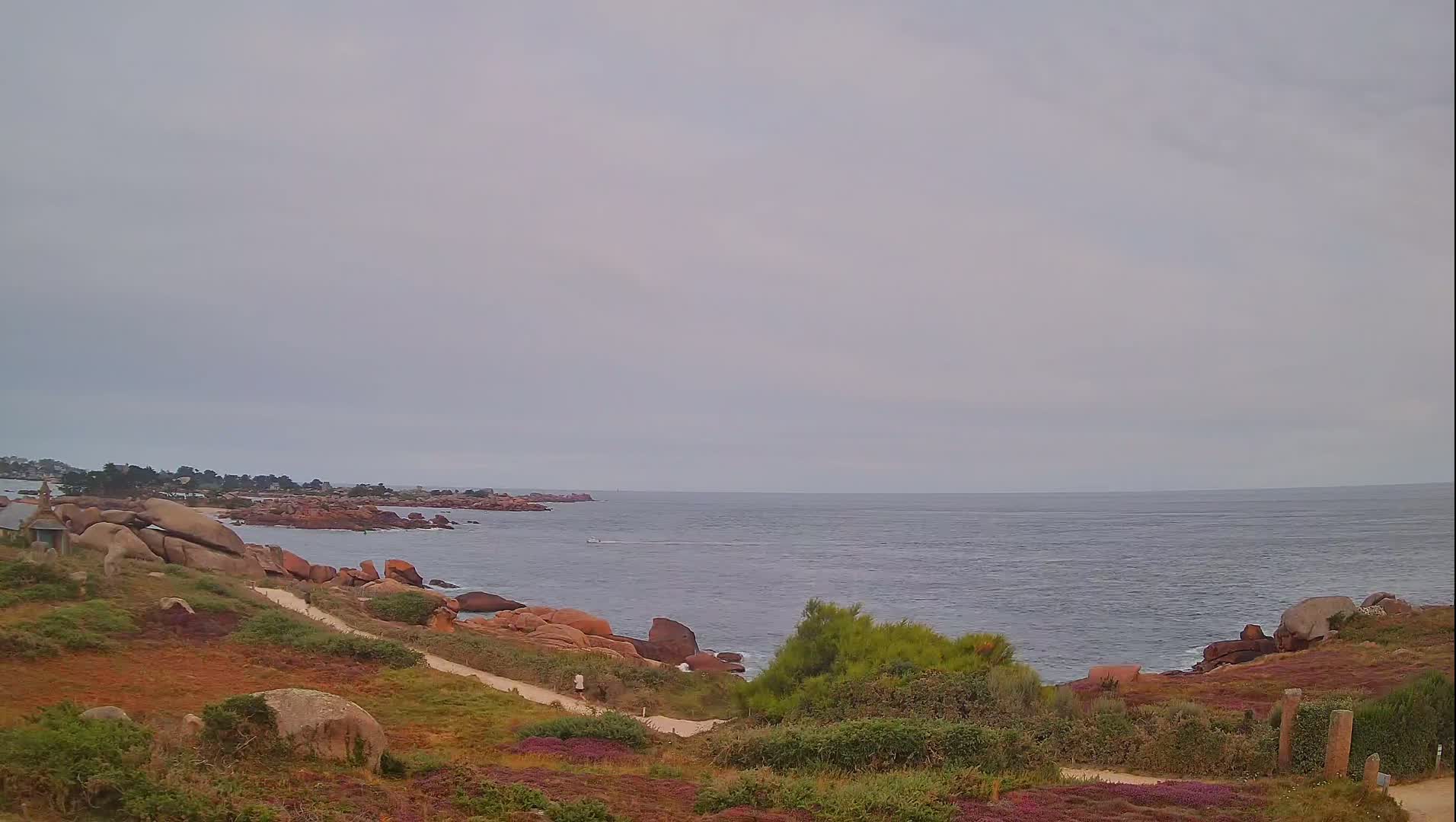 Perros-Guirec - Le Sentier des Douaniers Trekking( The Custom Path ) Live Cam -  Lannion, Cotes-d'Armor, Bretagne, France