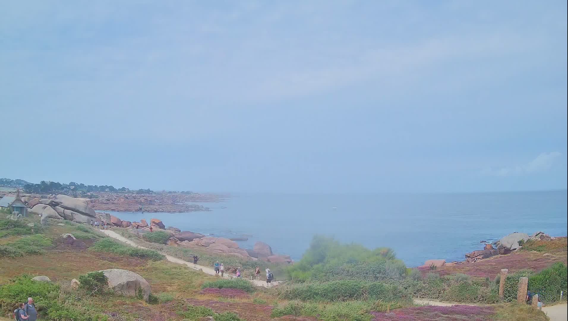 Perros-Guirec - Le Sentier des Douaniers Trekking( The Custom Path ) Live Cam -  Lannion, Cotes-d'Armor, Bretagne, France