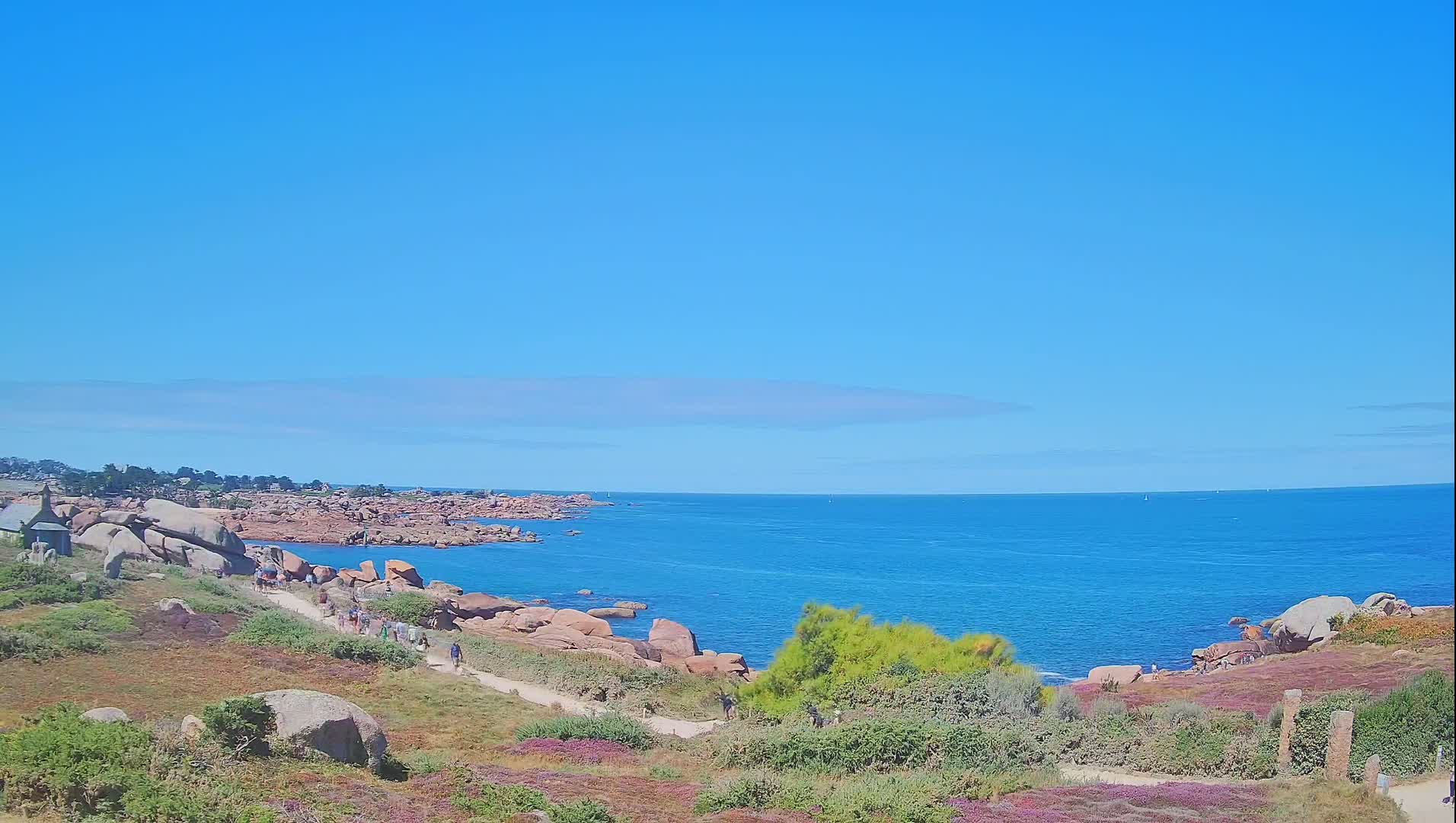 Perros-Guirec - Le Sentier des Douaniers Trekking( The Custom Path ) Live Cam -  Lannion, Cotes-d'Armor, Bretagne, France