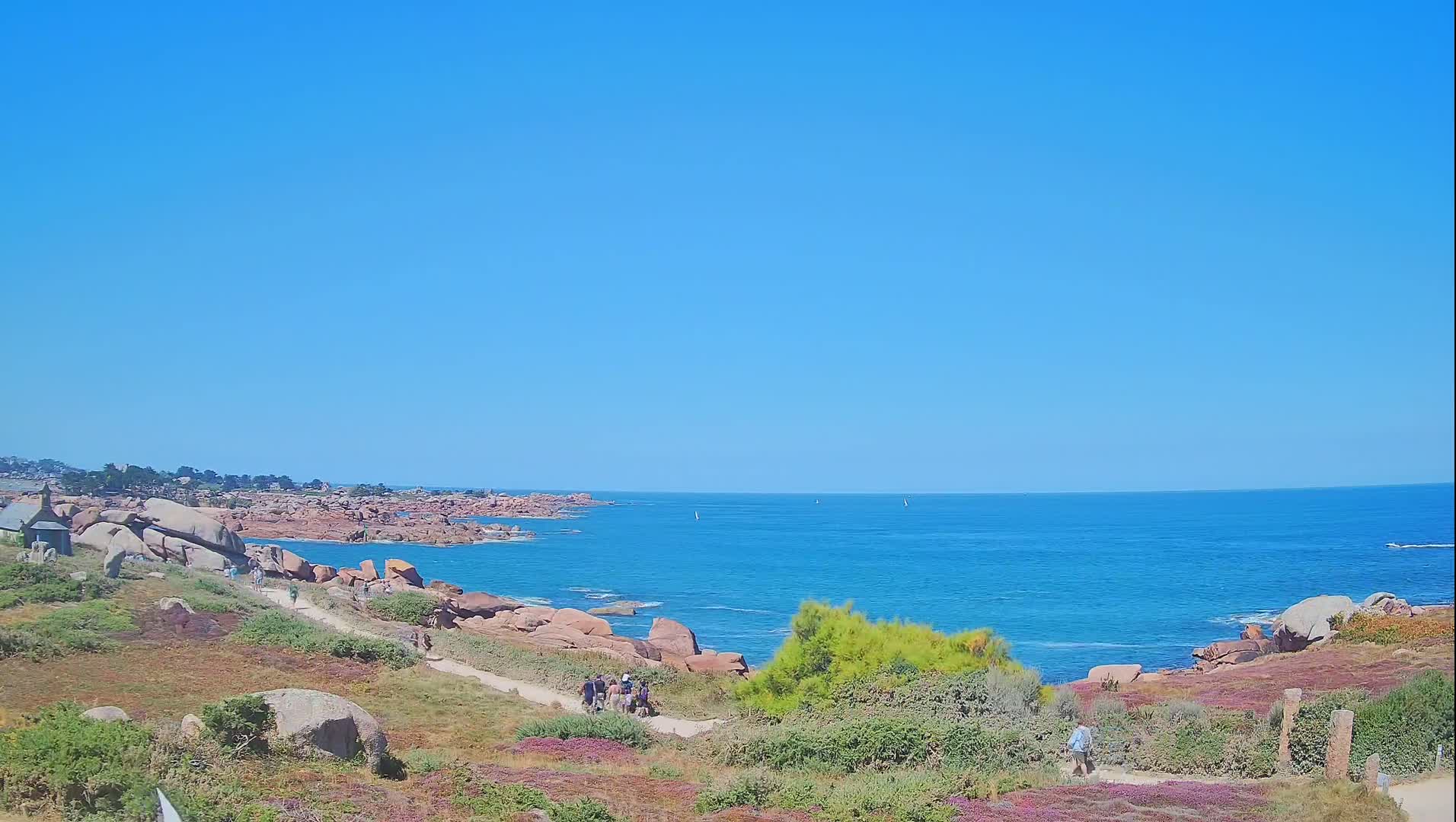 Perros-Guirec - Le Sentier des Douaniers Trekking( The Custom Path ) Live Cam -  Lannion, Cotes-d'Armor, Bretagne, France