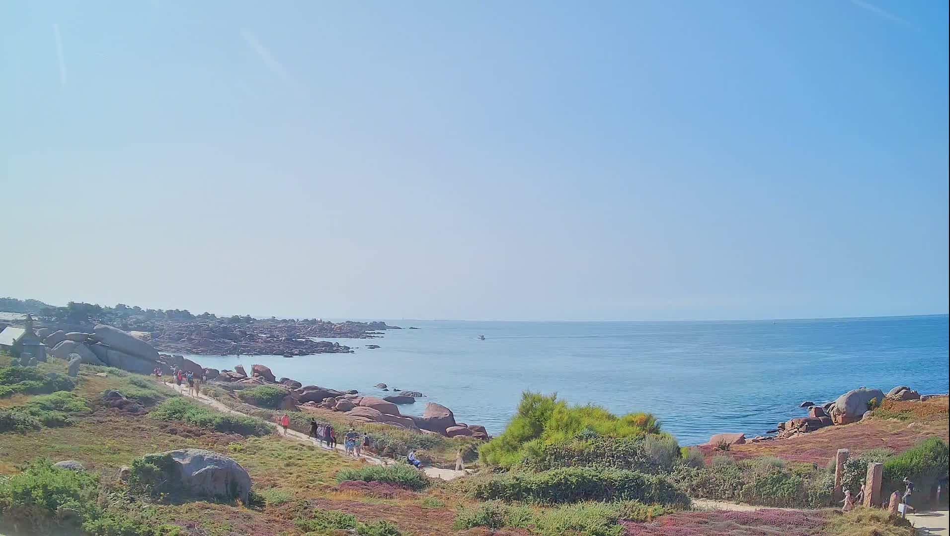 Perros-Guirec - Le Sentier des Douaniers Trekking( The Custom Path ) Live Cam -  Lannion, Cotes-d'Armor, Bretagne, France