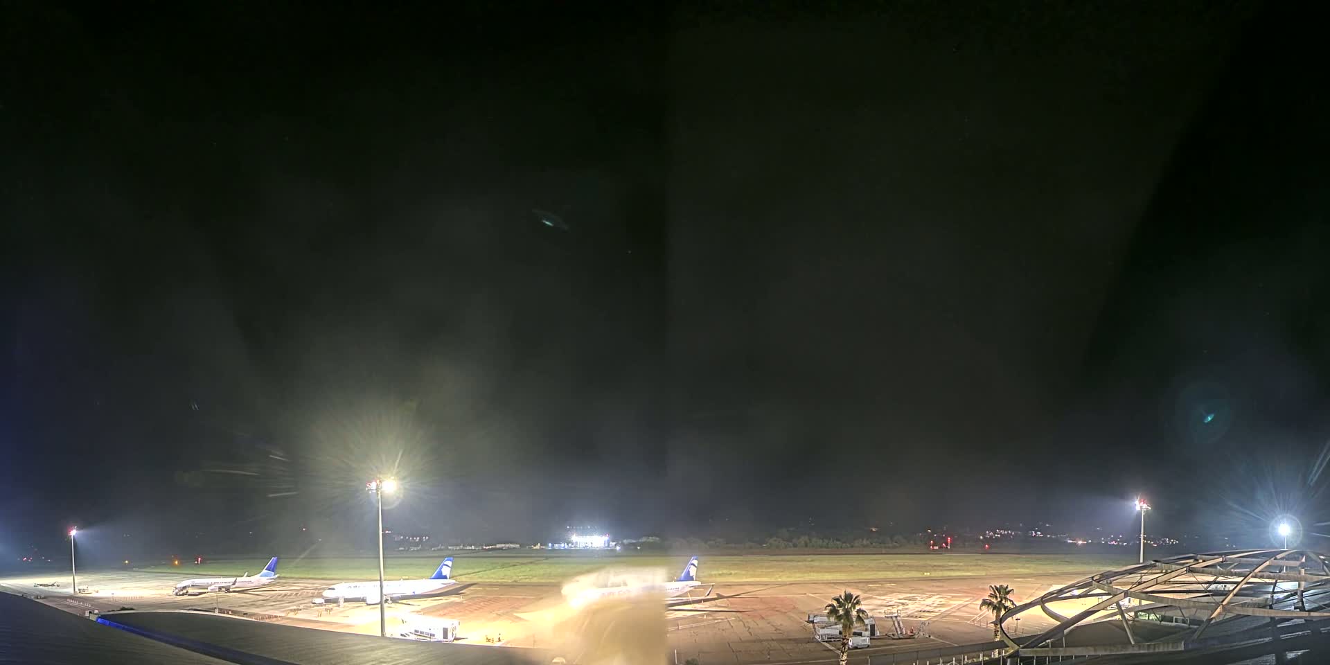 Aéroport Ajaccio Napoleon Bonaparte Airport Live Cam  AJA/LFKJ-  Ajaccio, Corse-du-Sud, Corse , France