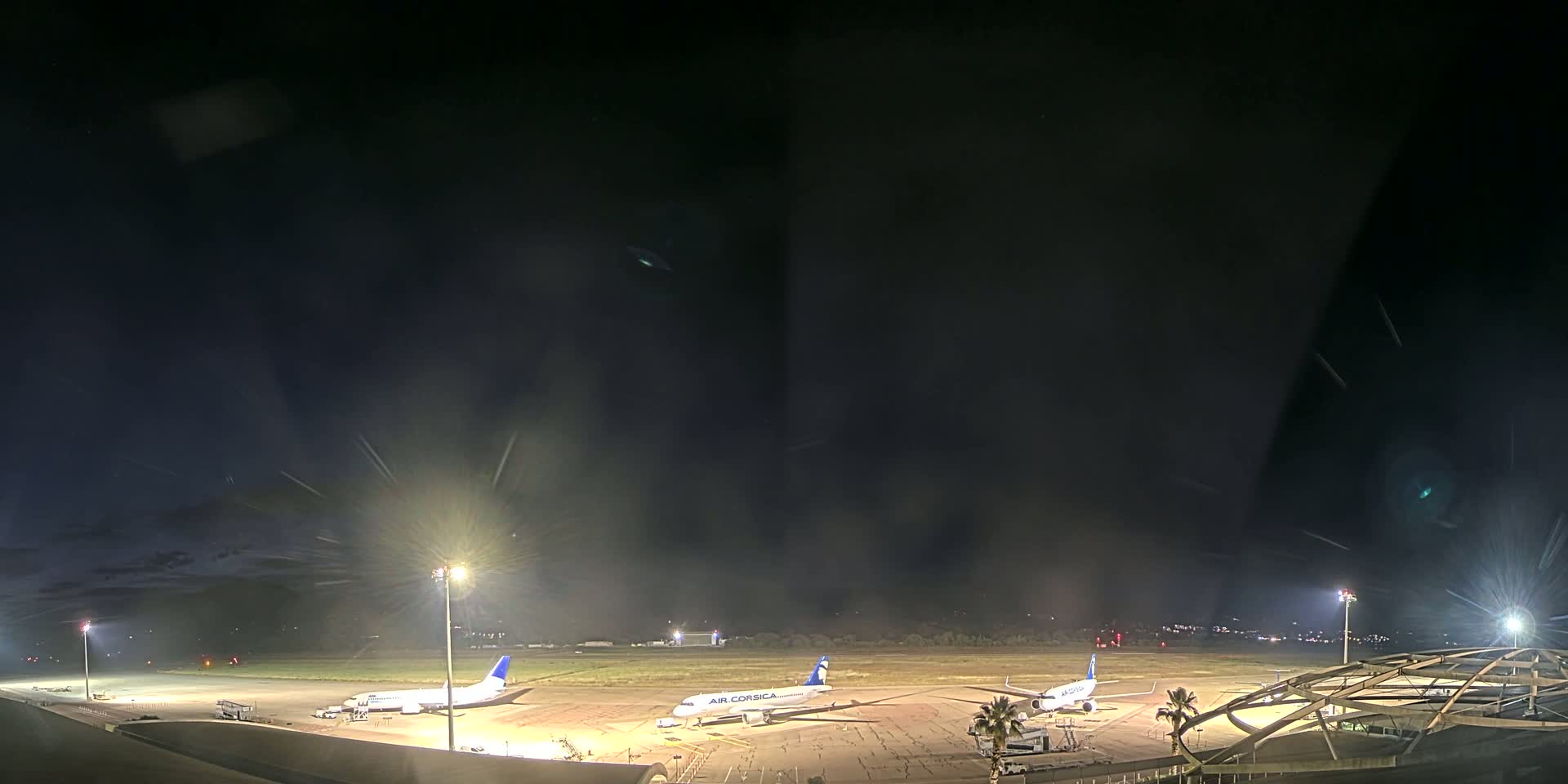 Aéroport Ajaccio Napoleon Bonaparte Airport Live Cam  AJA/LFKJ-  Ajaccio, Corse-du-Sud, Corse , France