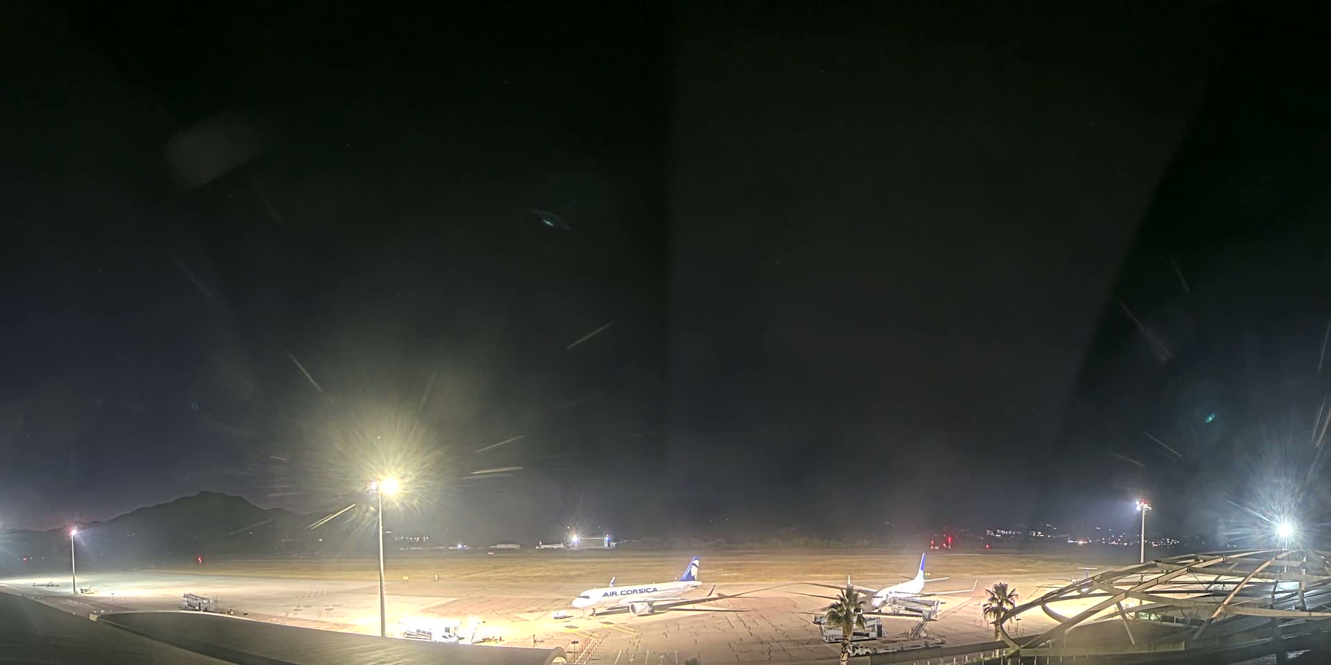 Aéroport Ajaccio Napoleon Bonaparte Airport Live Cam  AJA/LFKJ-  Ajaccio, Corse-du-Sud, Corse , France