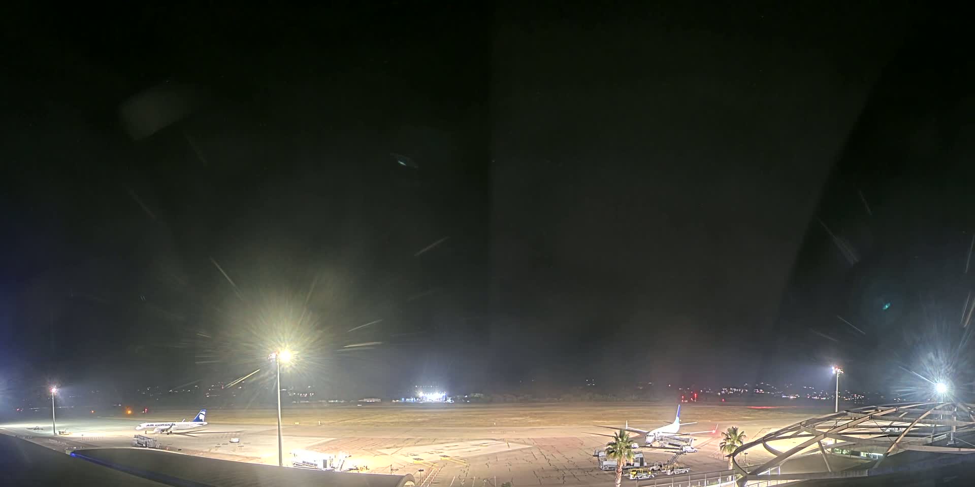 Aéroport Ajaccio Napoleon Bonaparte Airport Live Cam  AJA/LFKJ-  Ajaccio, Corse-du-Sud, Corse , France