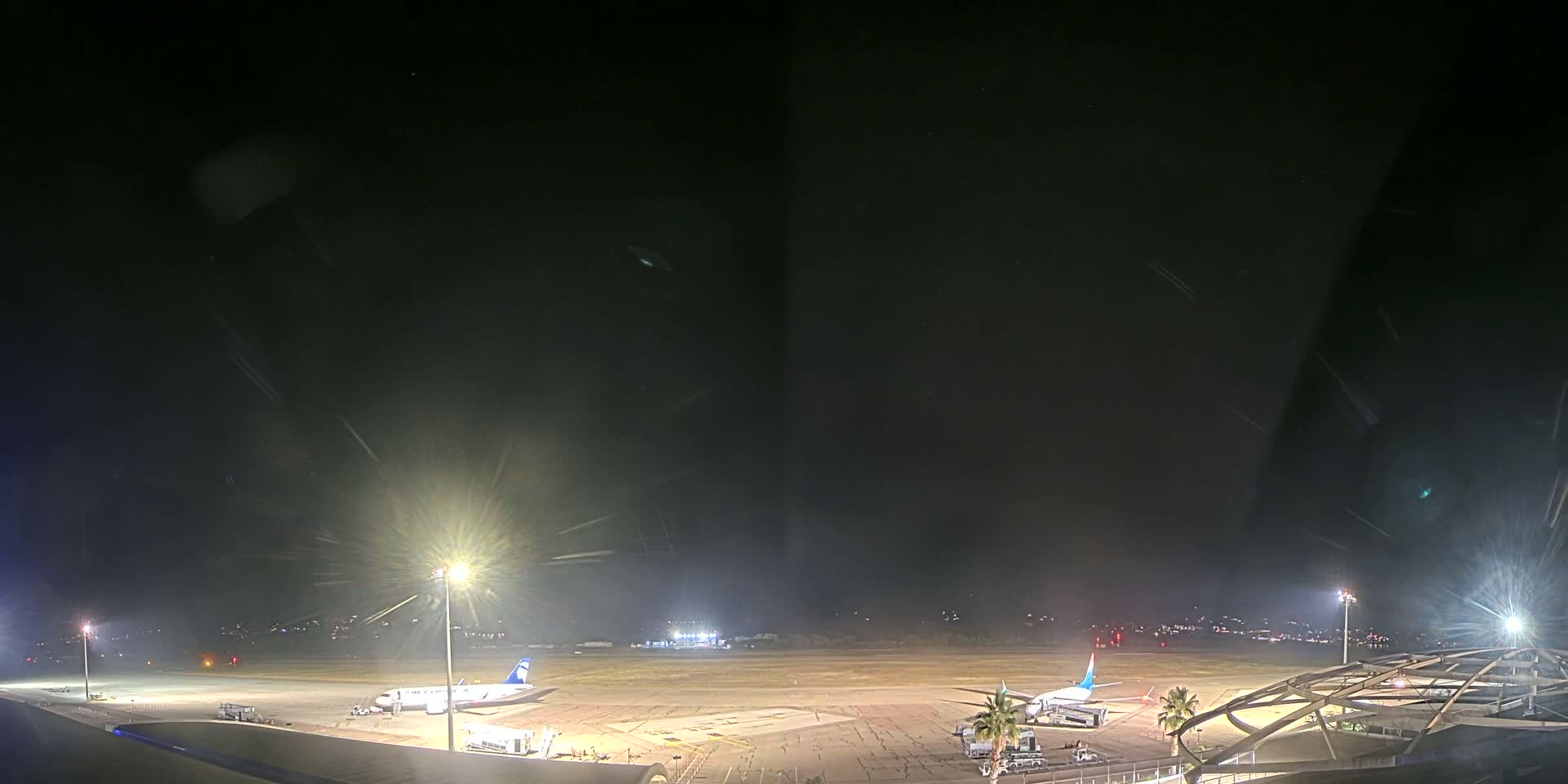 Aéroport Ajaccio Napoleon Bonaparte Airport Live Cam  AJA/LFKJ-  Ajaccio, Corse-du-Sud, Corse , France