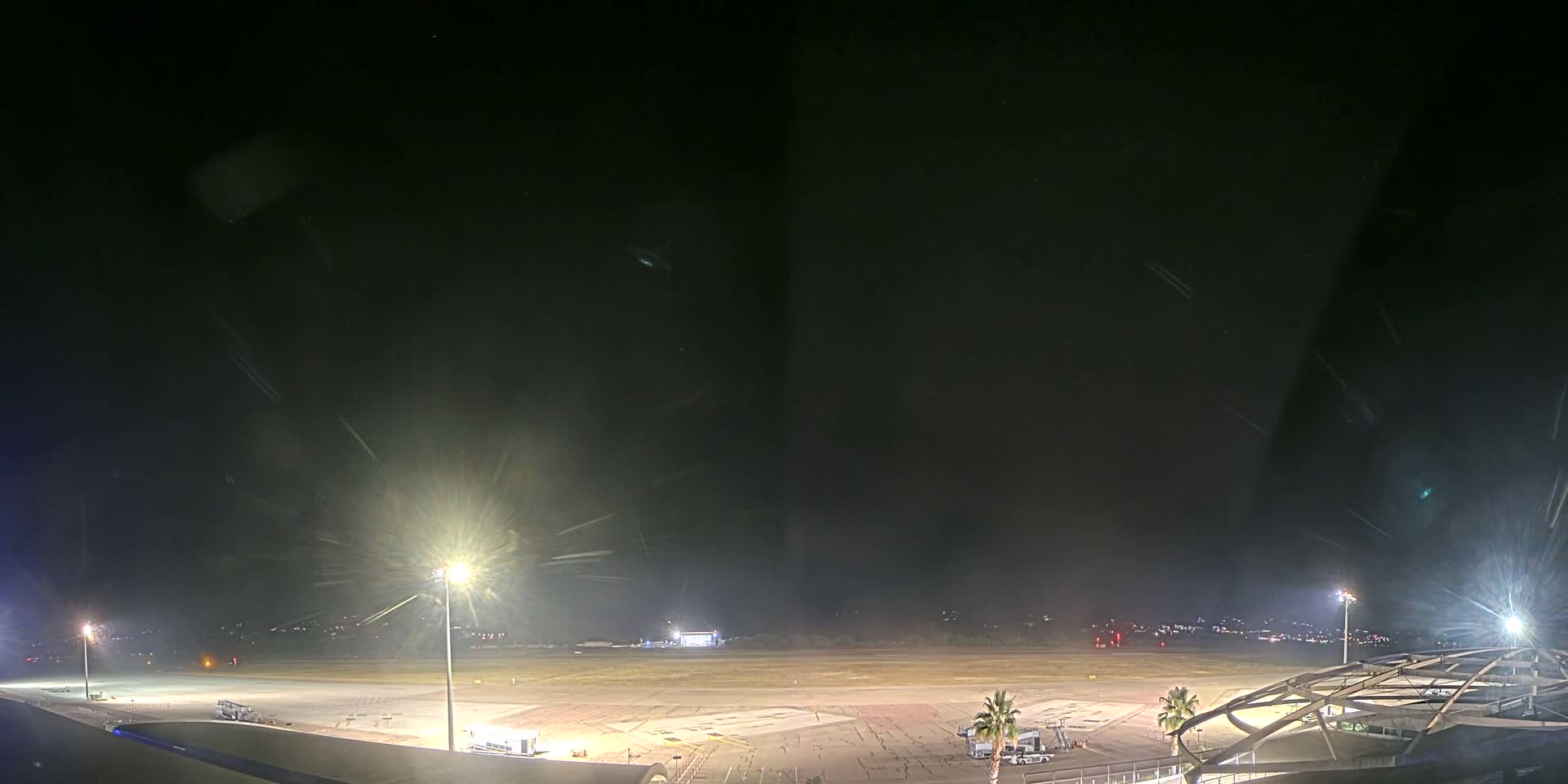 Aéroport Ajaccio Napoleon Bonaparte Airport Live Cam  AJA/LFKJ-  Ajaccio, Corse-du-Sud, Corse , France