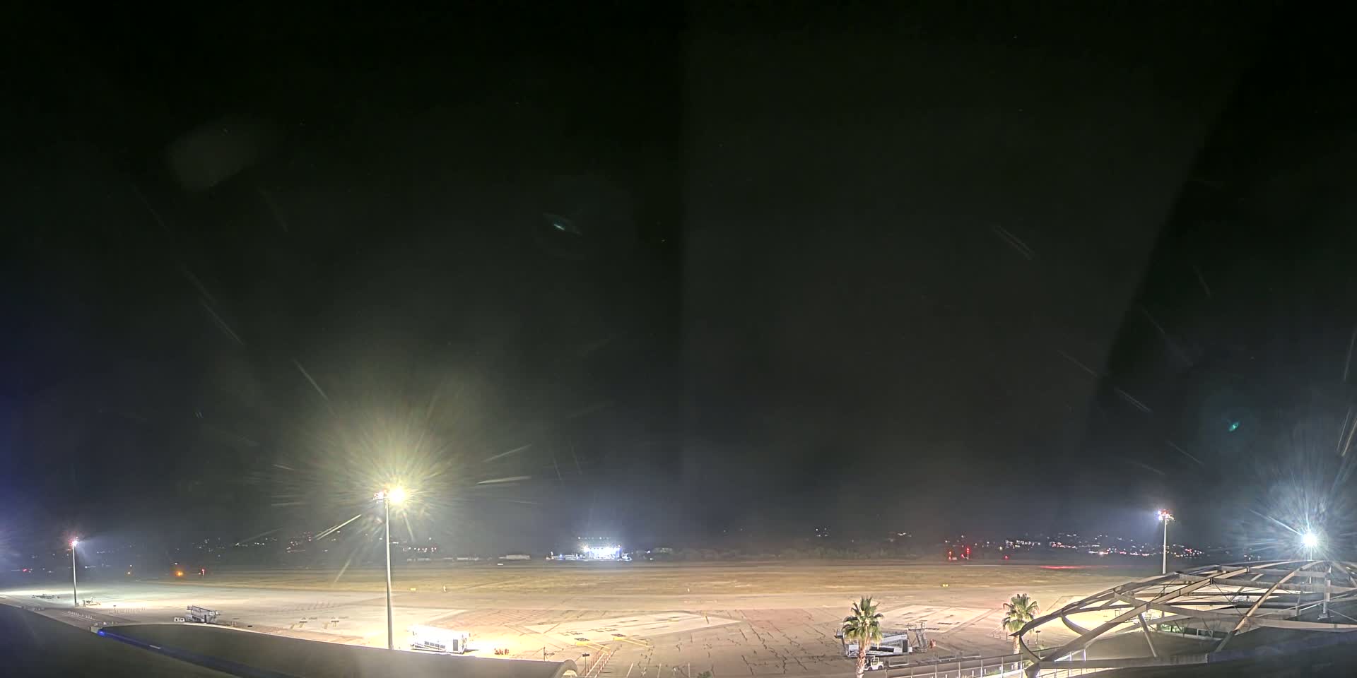 Aéroport Ajaccio Napoleon Bonaparte Airport Live Cam  AJA/LFKJ-  Ajaccio, Corse-du-Sud, Corse , France