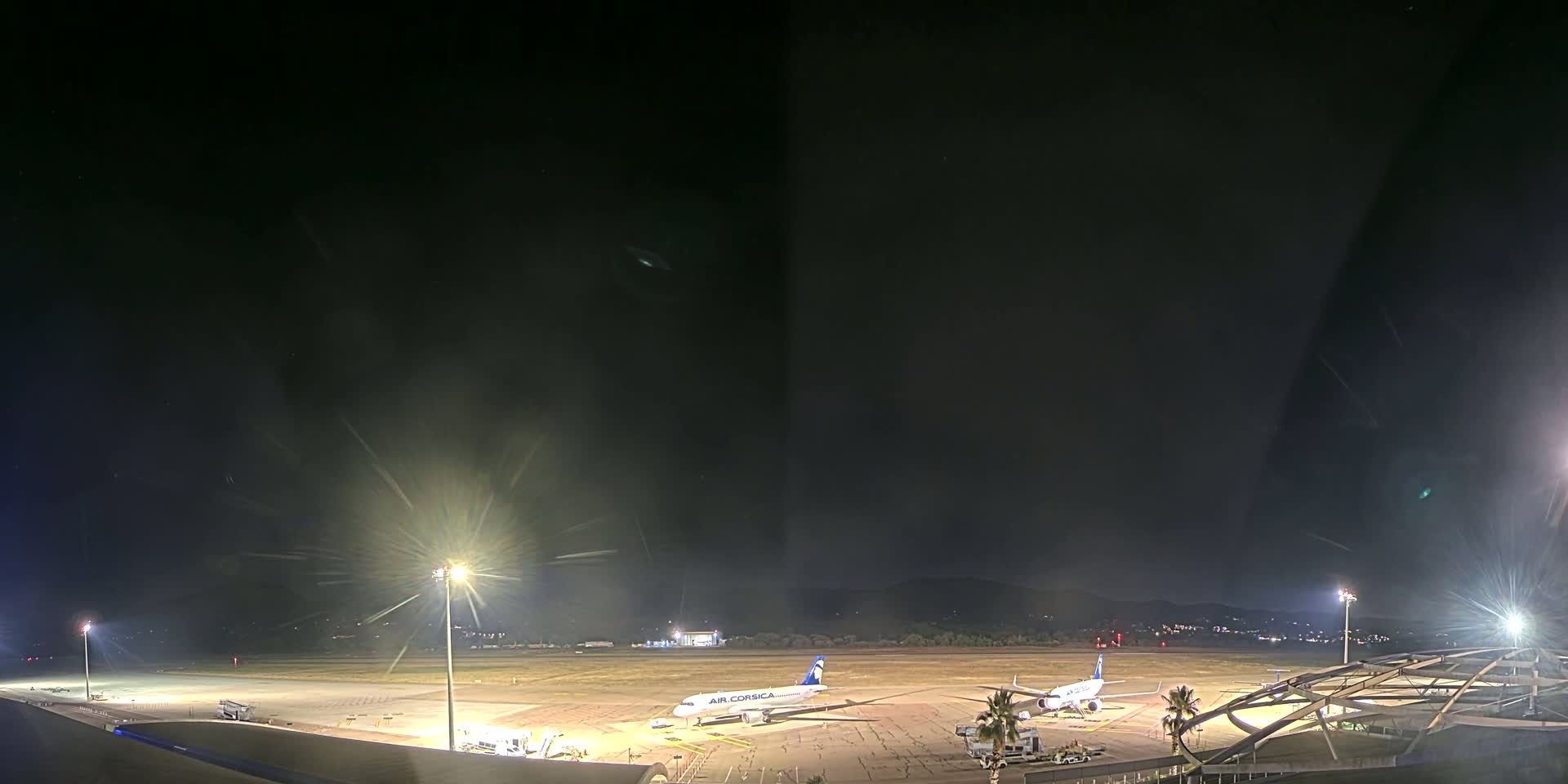 Aéroport Ajaccio Napoleon Bonaparte Airport Live Cam  AJA/LFKJ-  Ajaccio, Corse-du-Sud, Corse , France