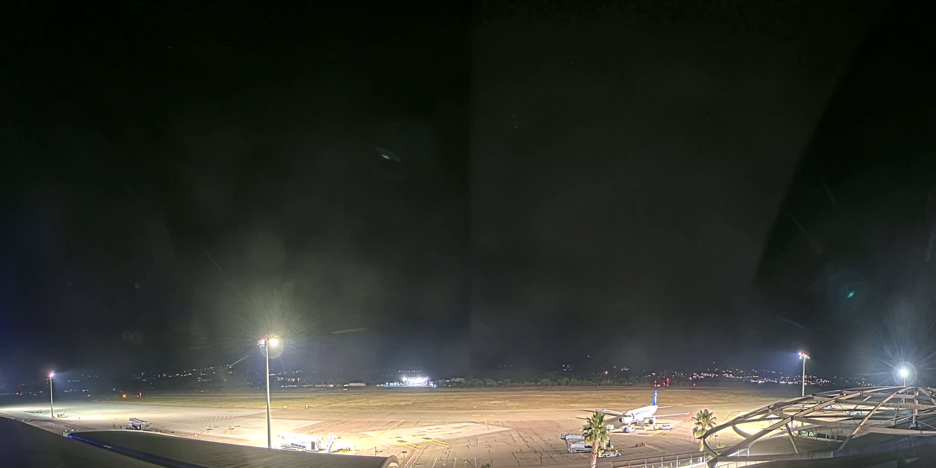 Aéroport Ajaccio Napoleon Bonaparte Airport Live Cam  AJA/LFKJ-  Ajaccio, Corse-du-Sud, Corse , France