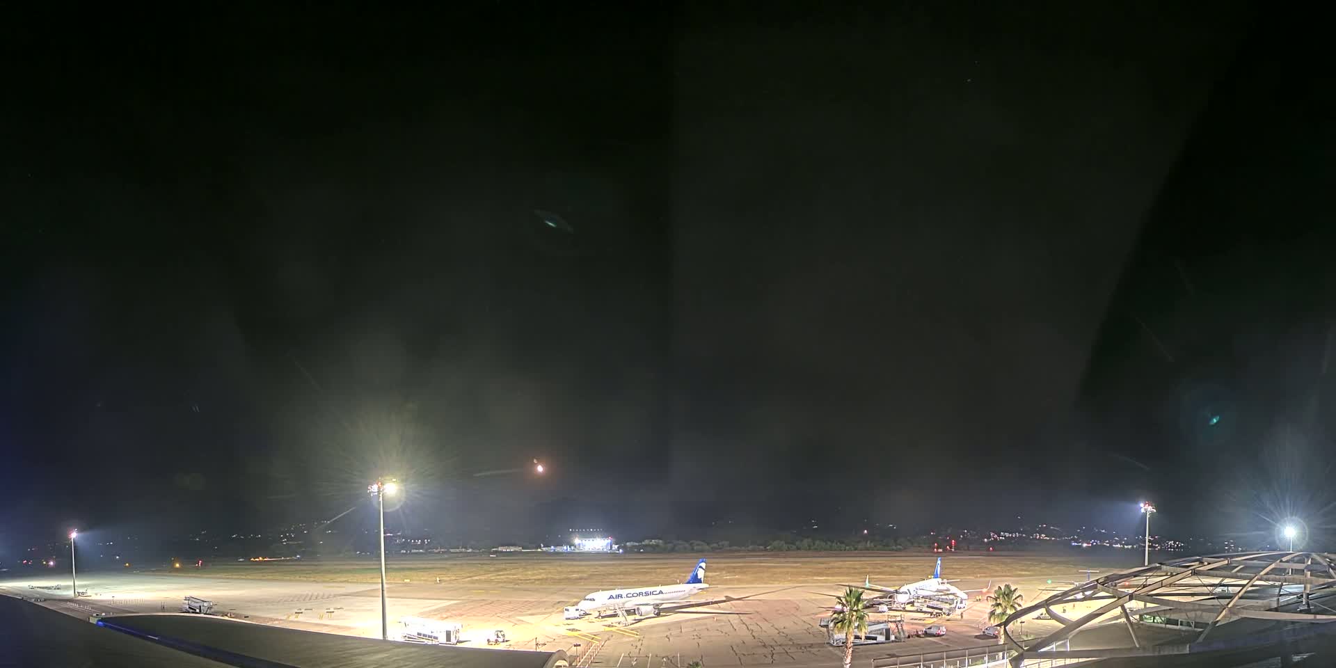 Aéroport Ajaccio Napoleon Bonaparte Airport Live Cam  AJA/LFKJ-  Ajaccio, Corse-du-Sud, Corse , France