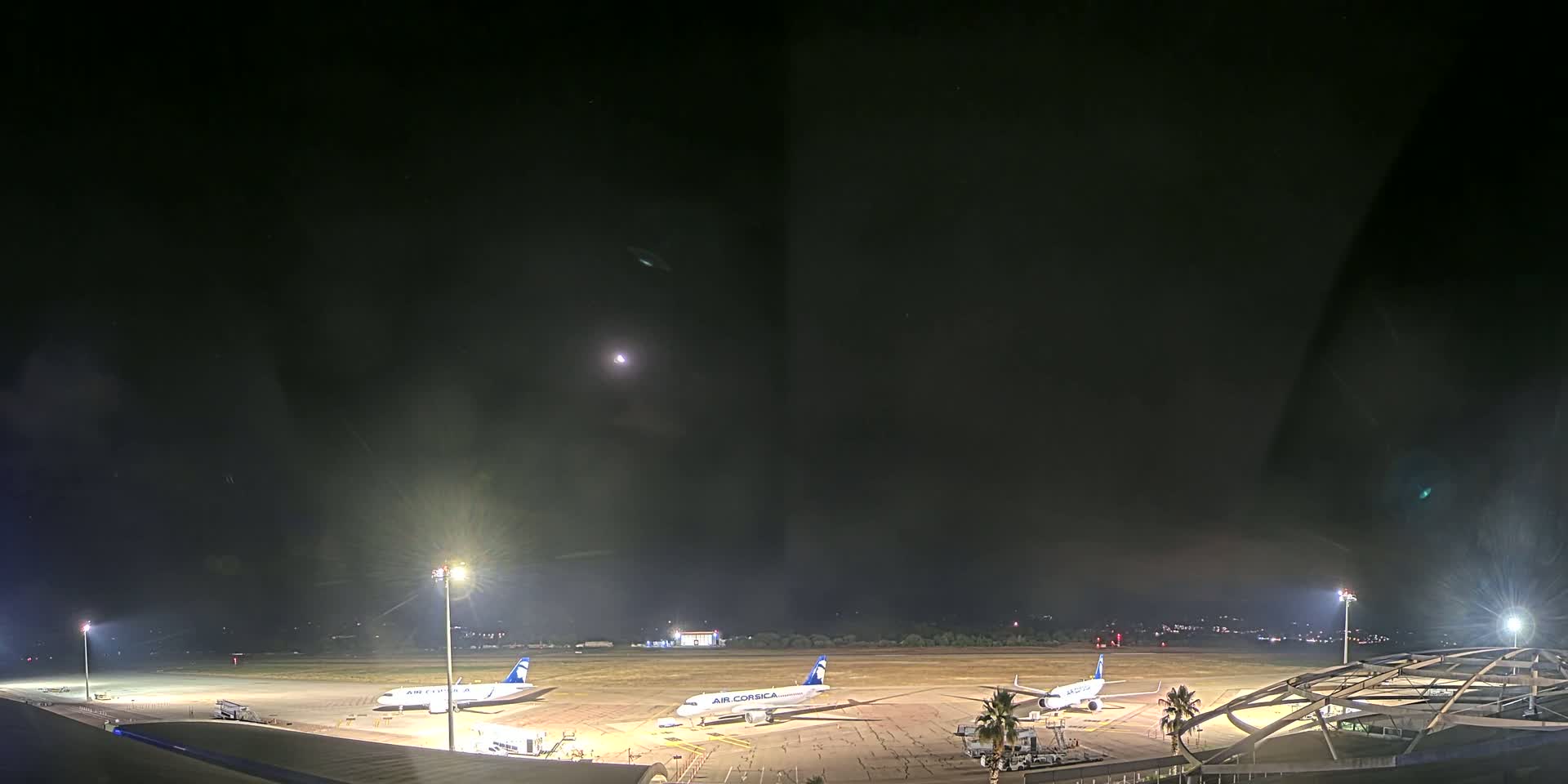 Aéroport Ajaccio Napoleon Bonaparte Airport Live Cam  AJA/LFKJ-  Ajaccio, Corse-du-Sud, Corse , France