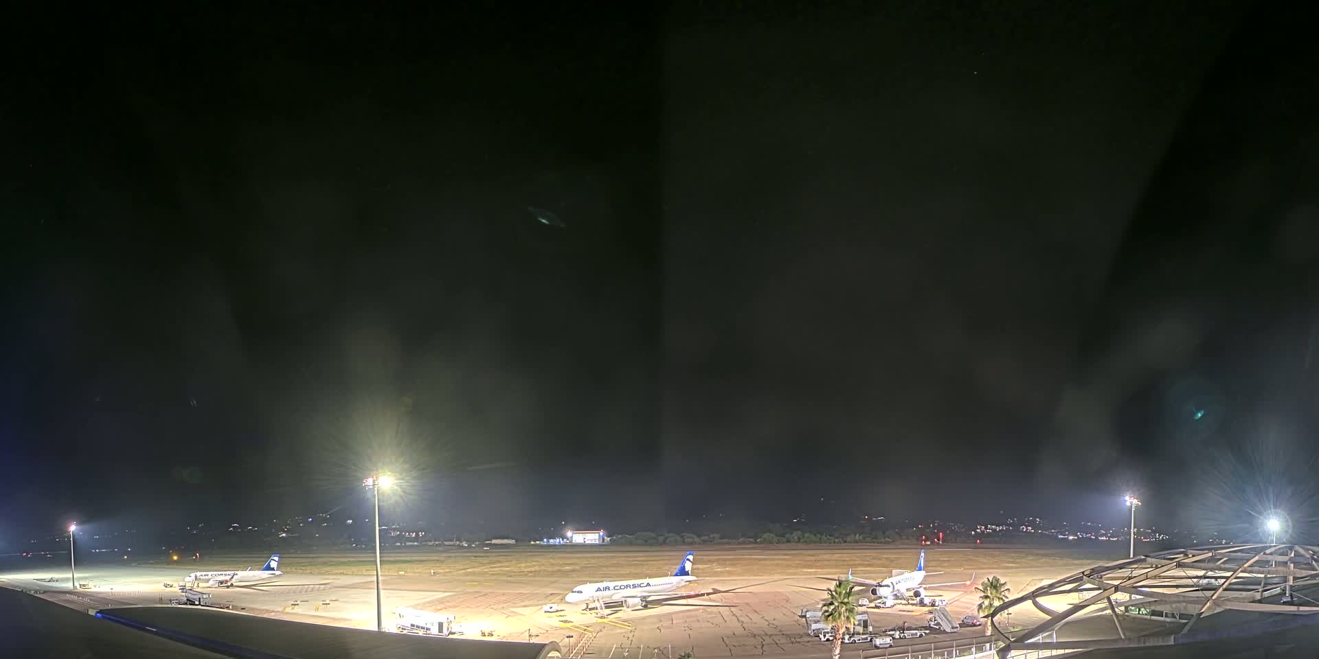 Aéroport Ajaccio Napoleon Bonaparte Airport Live Cam  AJA/LFKJ-  Ajaccio, Corse-du-Sud, Corse , France