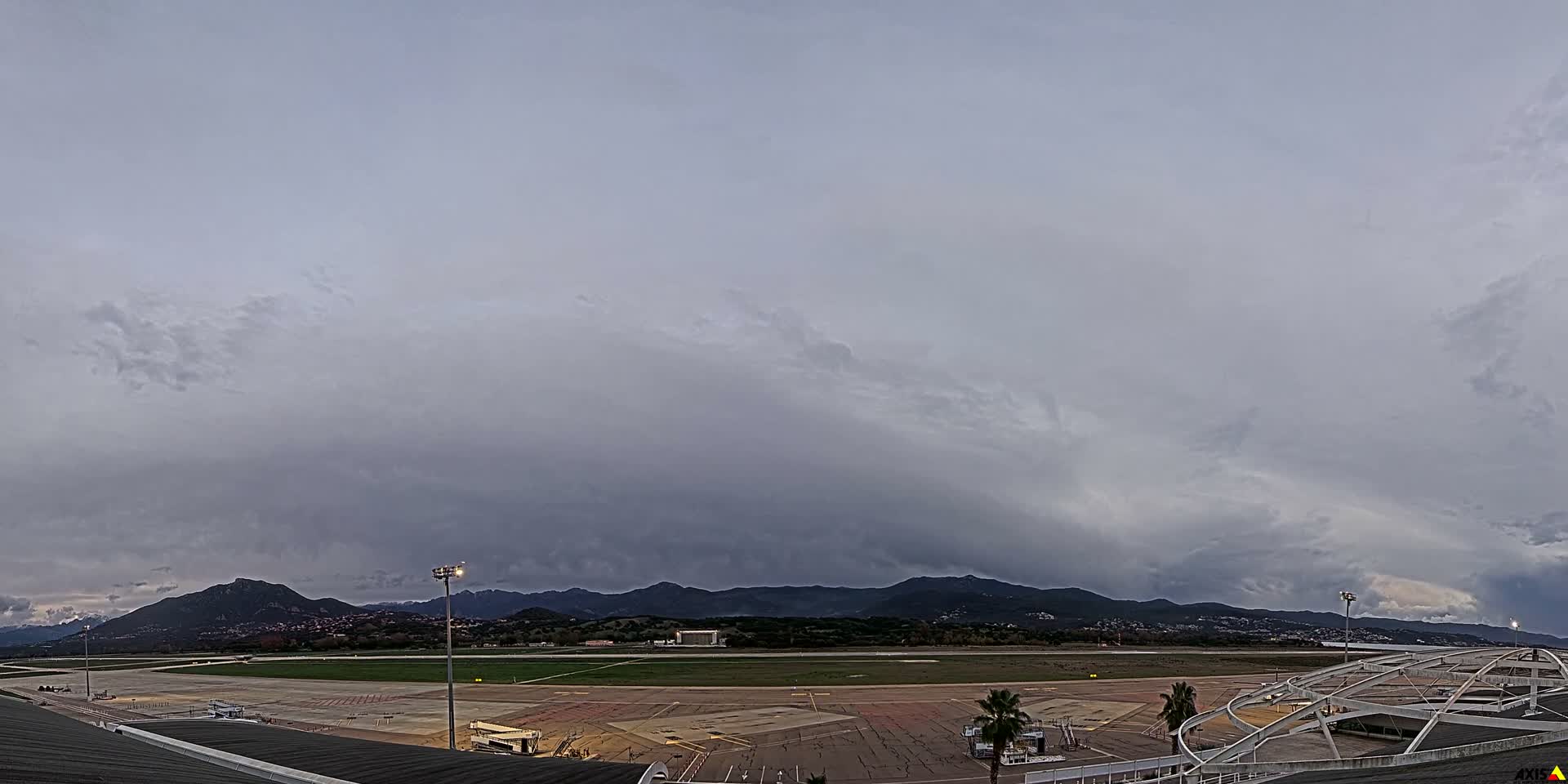 Aéroport Ajaccio Napoleon Bonaparte Airport Live Cam  AJA/LFKJ-  Ajaccio, Corse-du-Sud, Corse , France
