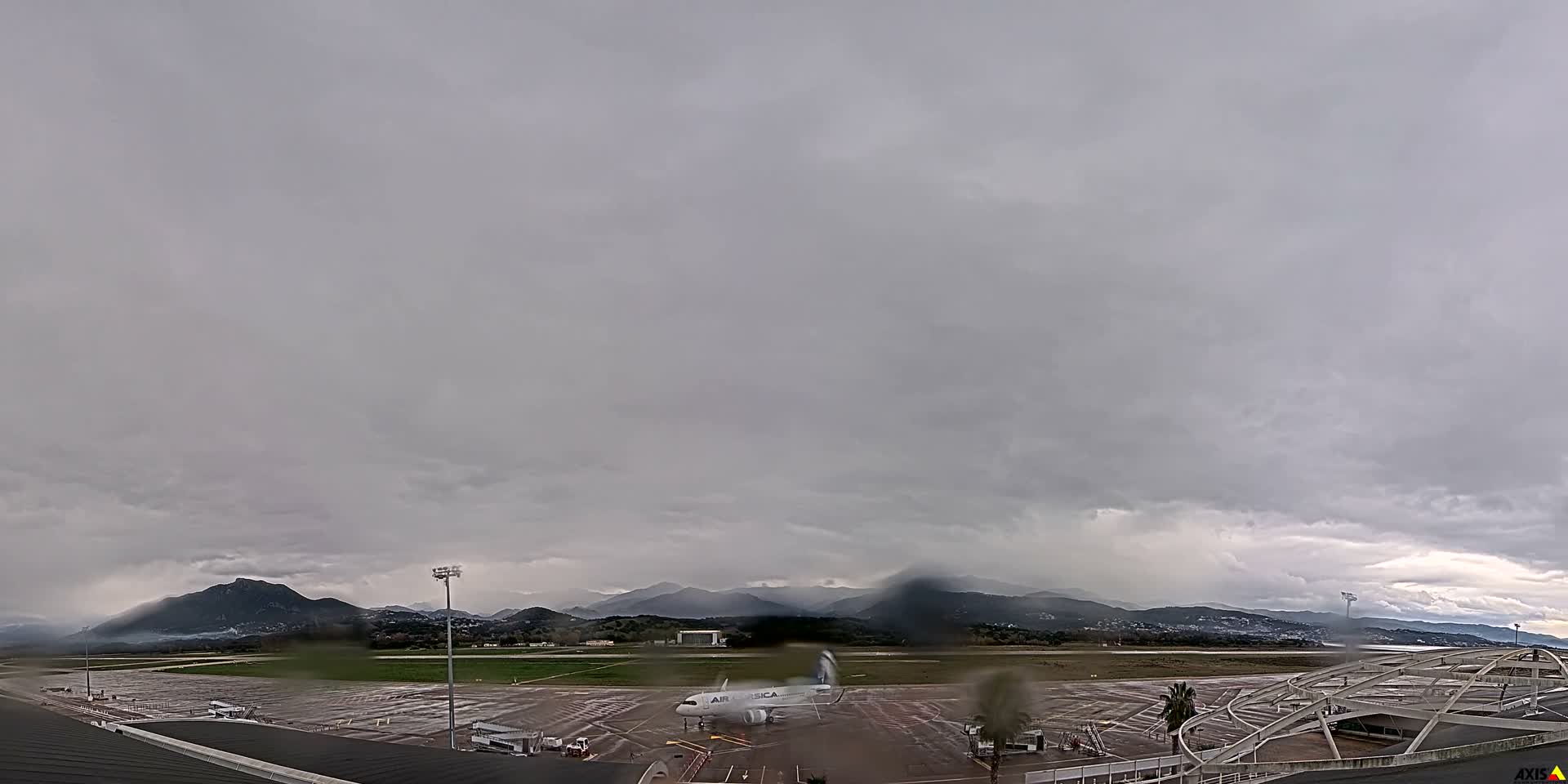 Aéroport Ajaccio Napoleon Bonaparte Airport Live Cam  AJA/LFKJ-  Ajaccio, Corse-du-Sud, Corse , France