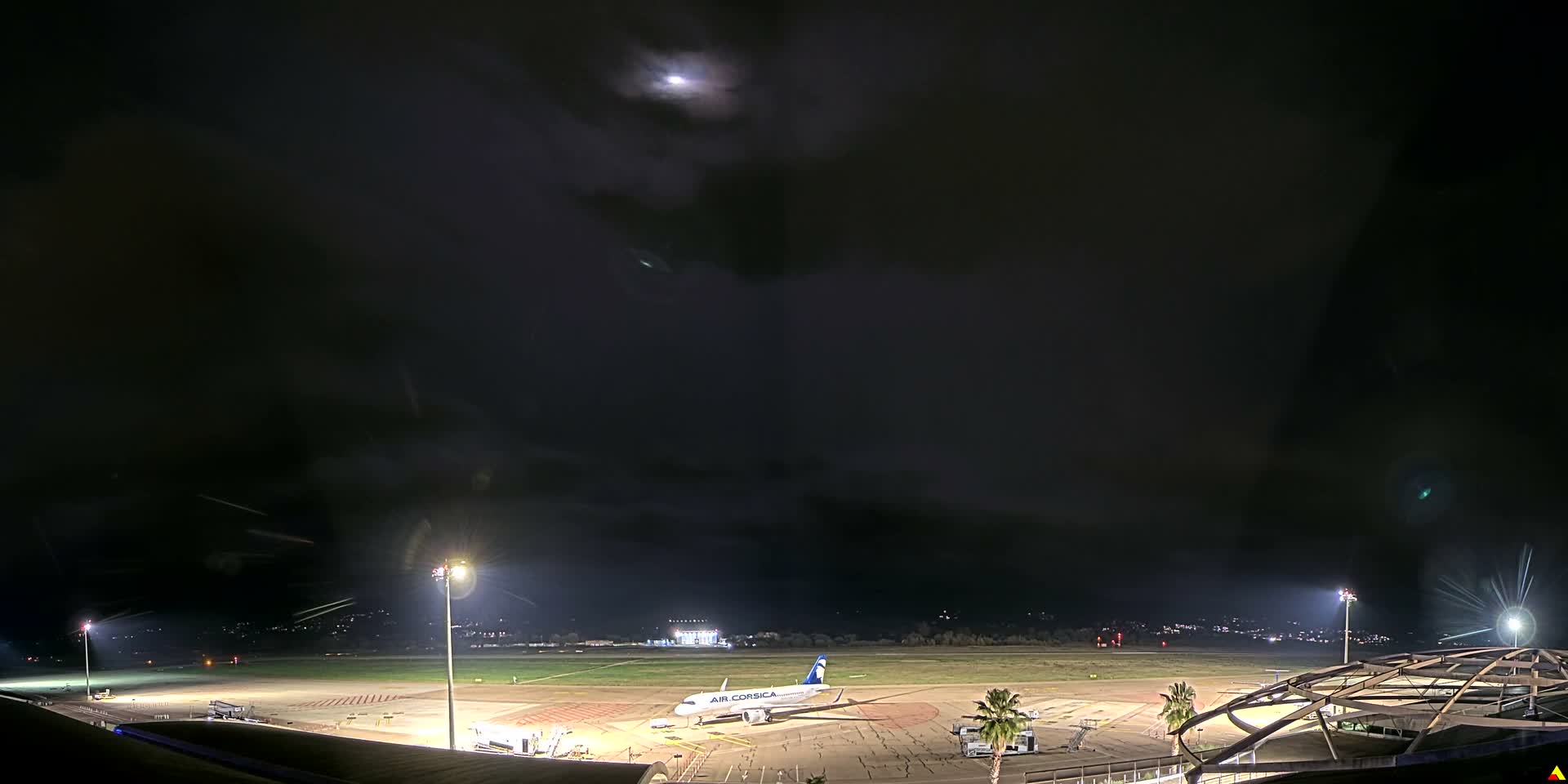 Aéroport Ajaccio Napoleon Bonaparte Airport Live Cam  AJA/LFKJ-  Ajaccio, Corse-du-Sud, Corse , France