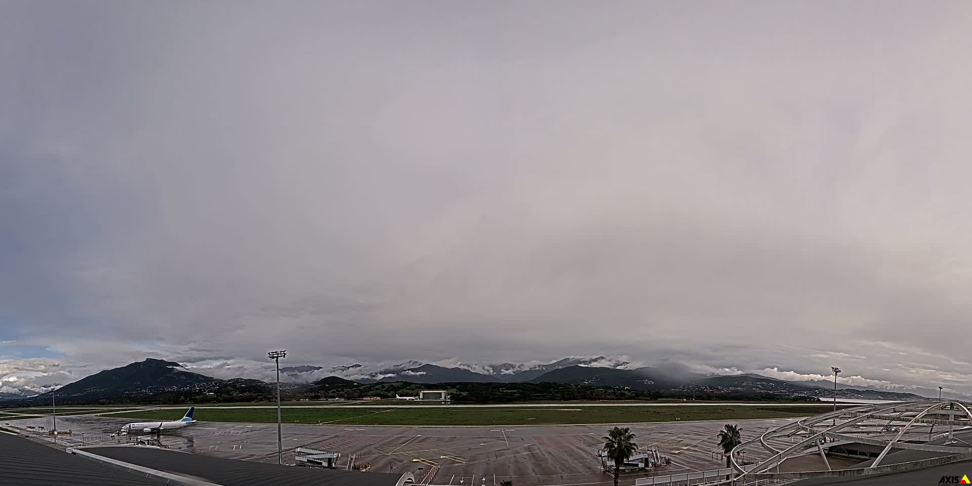 Aéroport Ajaccio Napoleon Bonaparte Airport Live Cam  AJA/LFKJ-  Ajaccio, Corse-du-Sud, Corse , France