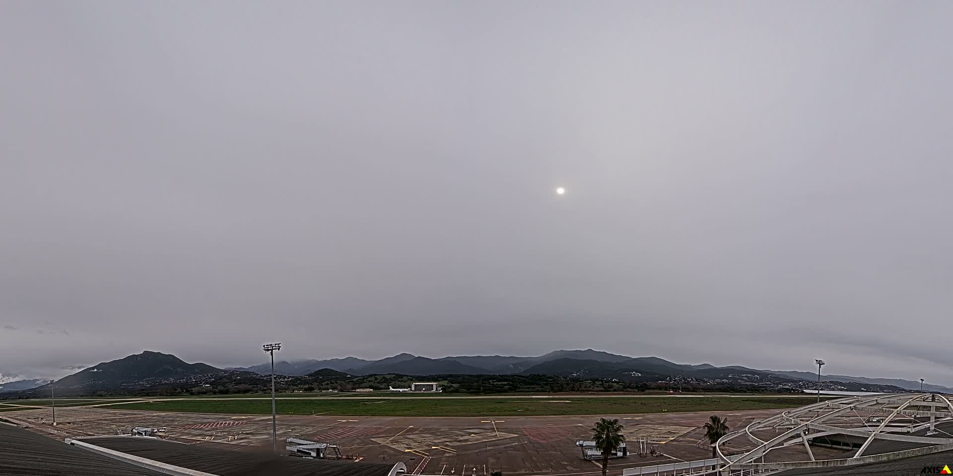 Aéroport Ajaccio Napoleon Bonaparte Airport Live Cam  AJA/LFKJ-  Ajaccio, Corse-du-Sud, Corse , France