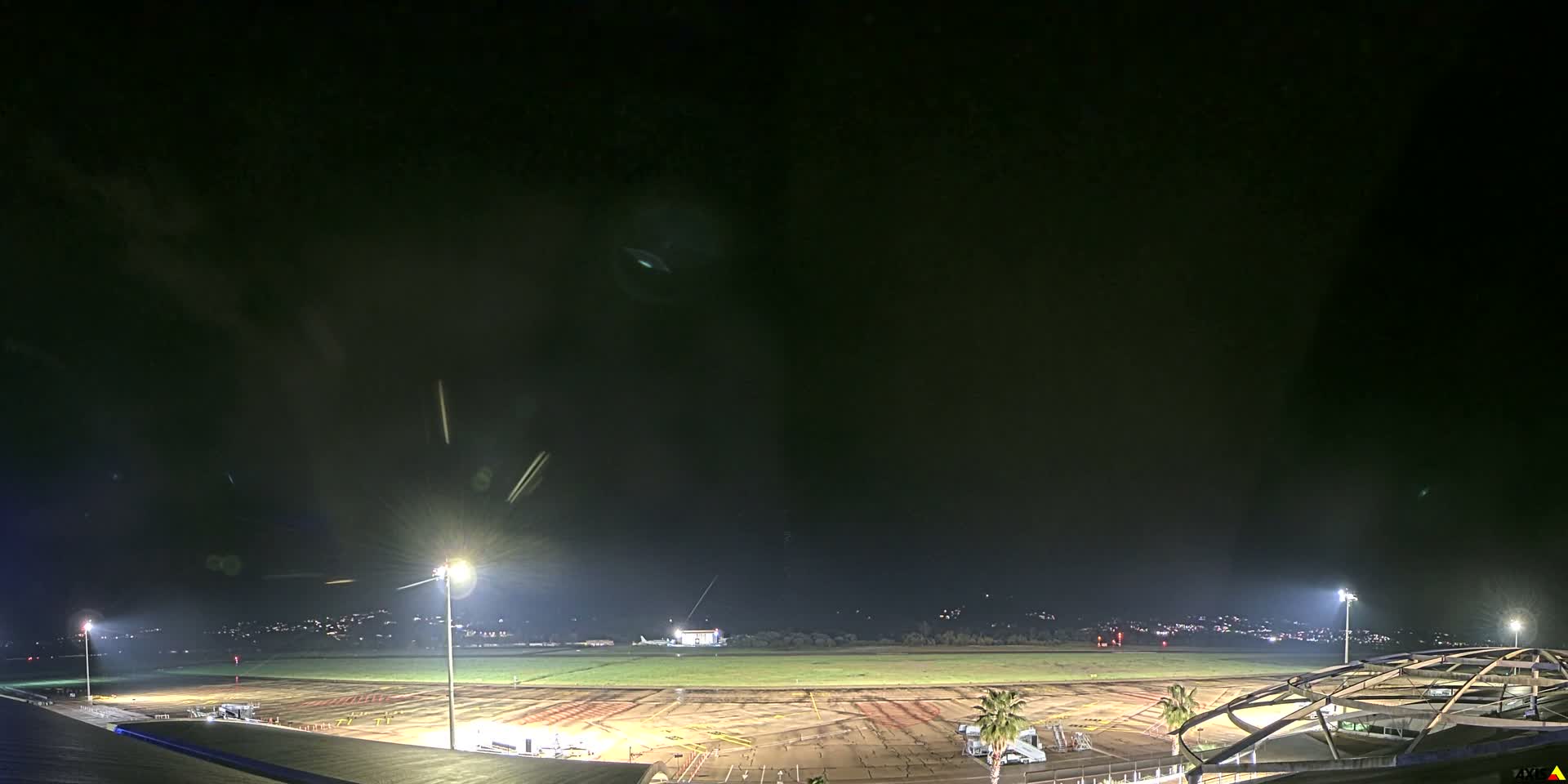 Aéroport Ajaccio Napoleon Bonaparte Airport Live Cam  AJA/LFKJ-  Ajaccio, Corse-du-Sud, Corse , France