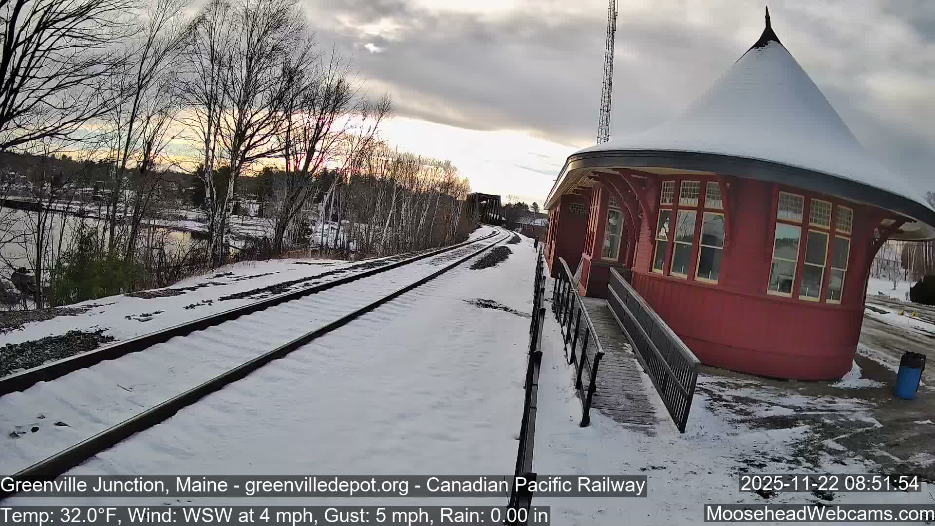 Canadian Pacific Railway , Live Cam , Greenville Junction - Greenville , Maine ,USA