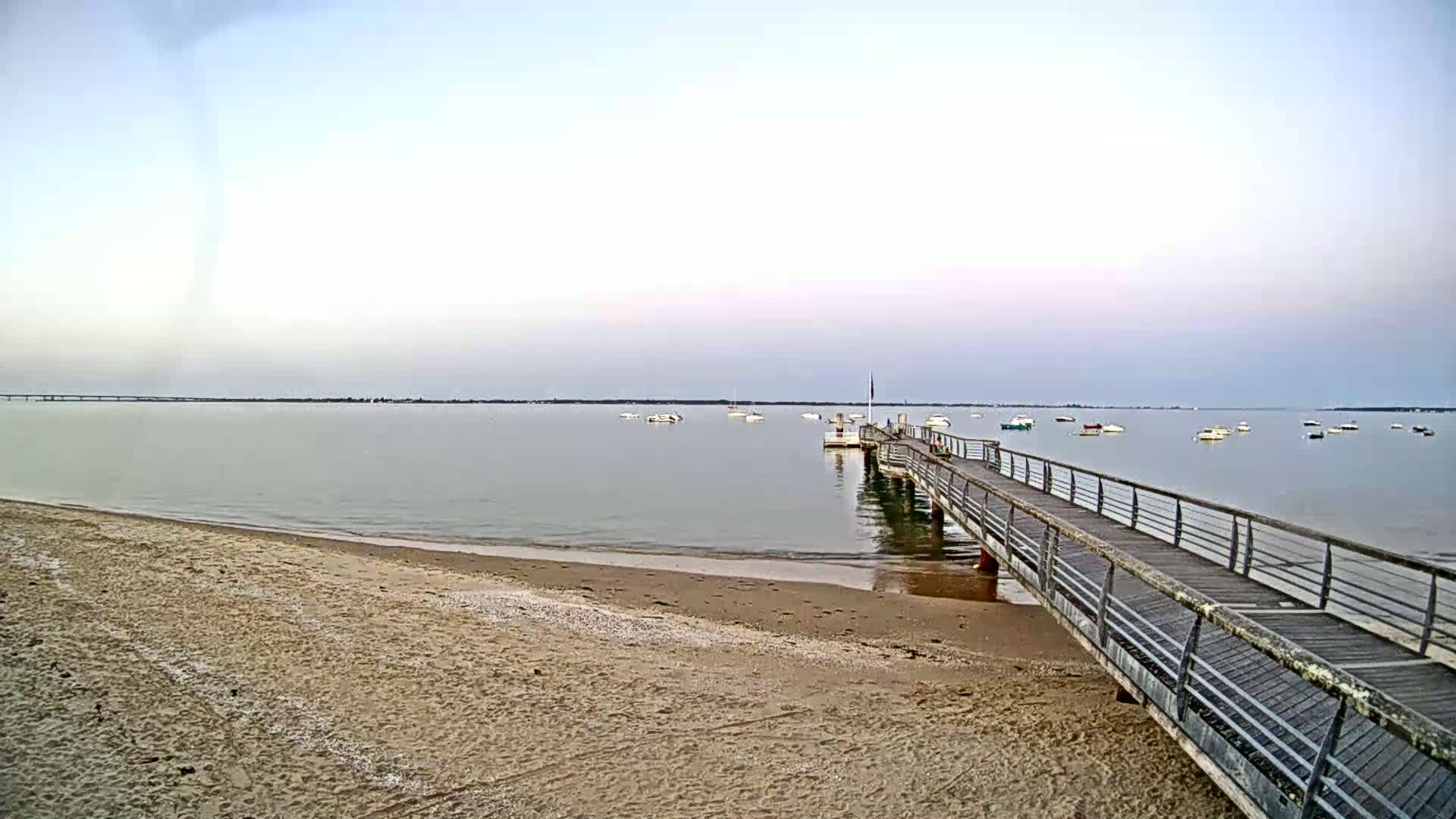 Saint-Trojan CNCO Marine Live Cam - 	Saint-Trojan-les-Bains, Blaye, Gironde, 	Nouvelle-Aquitaine, France