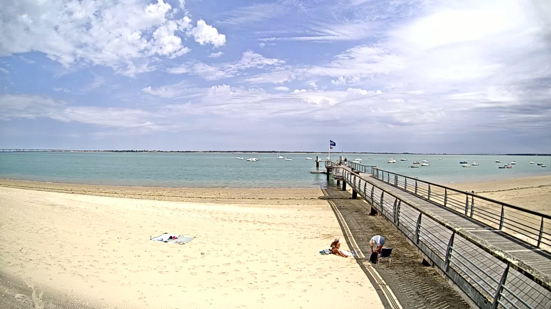 Saint-Trojan CNCO Marine Live Cam - 	Saint-Trojan-les-Bains, Blaye, Gironde, 	Nouvelle-Aquitaine, France