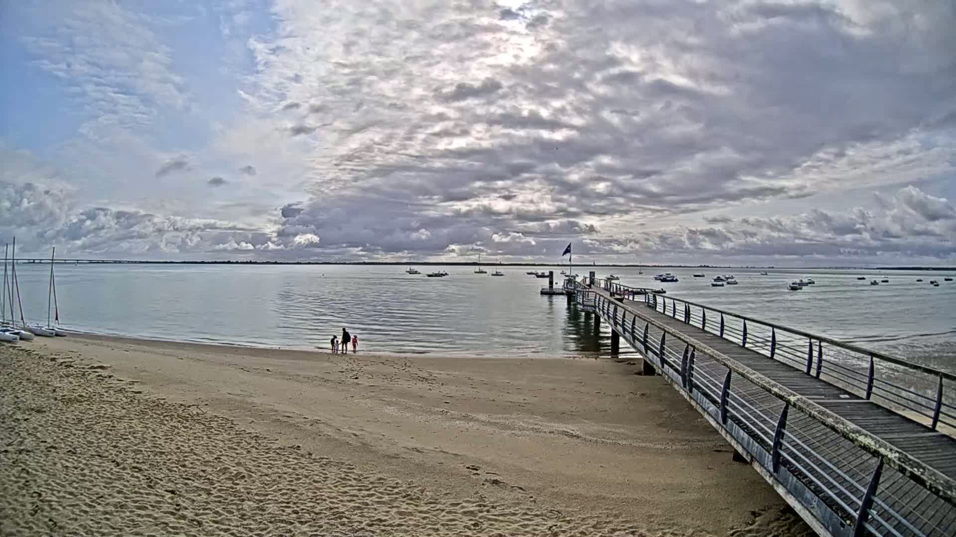 Saint-Trojan CNCO Marine Live Cam - 	Saint-Trojan-les-Bains, Blaye, Gironde, 	Nouvelle-Aquitaine, France