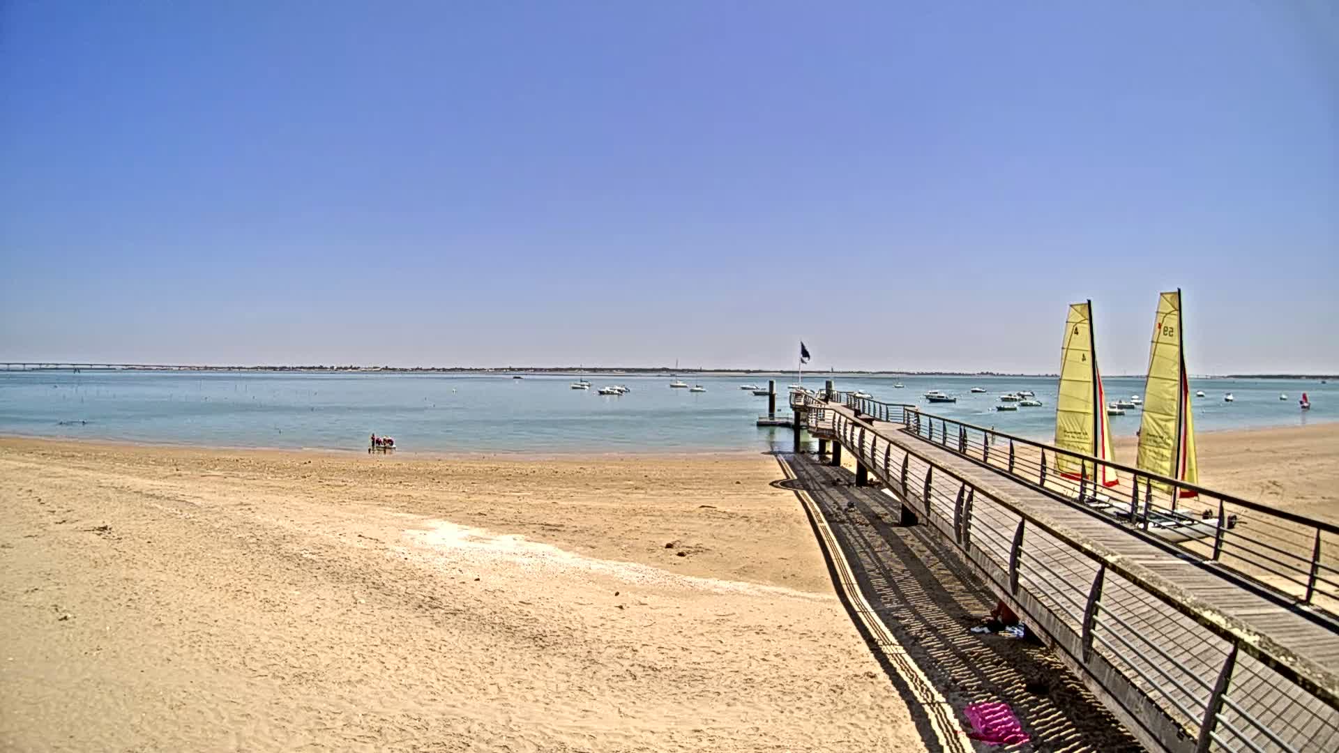 Saint-Trojan CNCO Marine Live Cam - 	Saint-Trojan-les-Bains, Blaye, Gironde, 	Nouvelle-Aquitaine, France