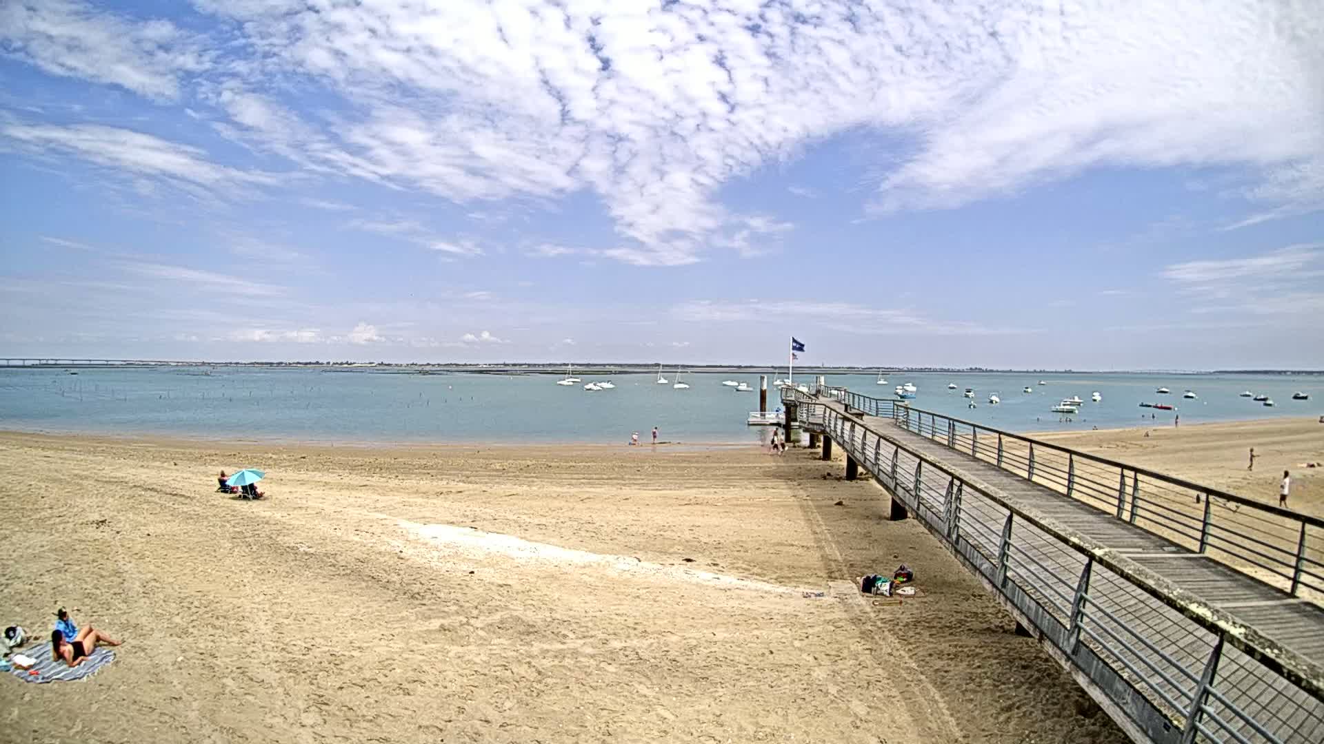 Saint-Trojan CNCO Marine Live Cam - 	Saint-Trojan-les-Bains, Blaye, Gironde, 	Nouvelle-Aquitaine, France
