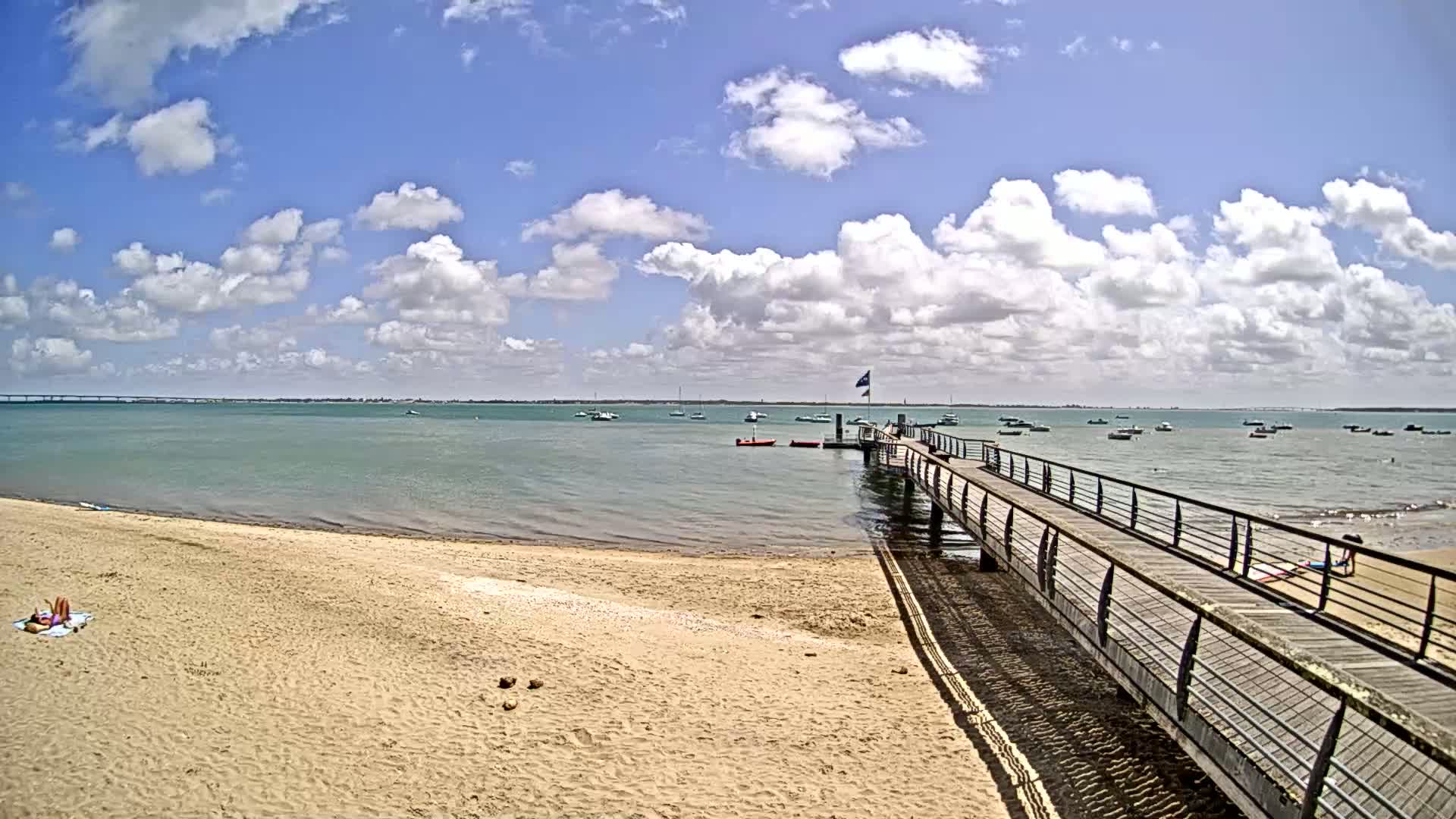 Saint-Trojan CNCO Marine Live Cam - 	Saint-Trojan-les-Bains, Blaye, Gironde, 	Nouvelle-Aquitaine, France