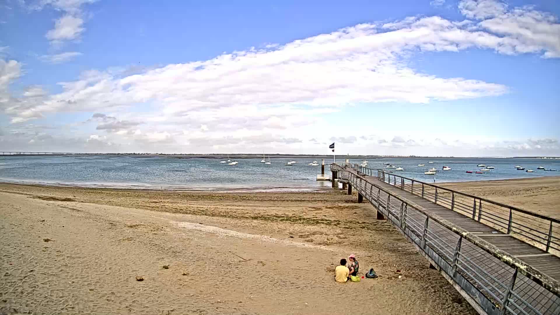 Saint-Trojan CNCO Marine Live Cam - 	Saint-Trojan-les-Bains, Blaye, Gironde, 	Nouvelle-Aquitaine, France