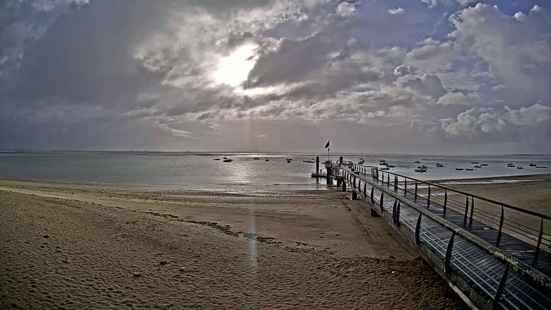 Saint-Trojan CNCO Marine Live Cam - 	Saint-Trojan-les-Bains, Blaye, Gironde, 	Nouvelle-Aquitaine, France