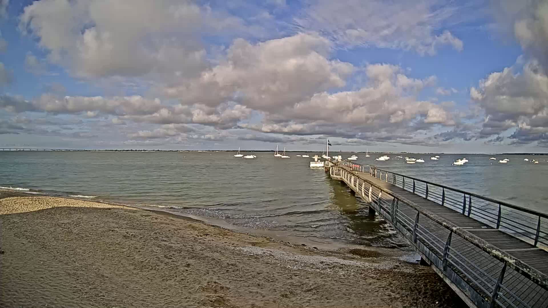Saint-Trojan CNCO Marine Live Cam - 	Saint-Trojan-les-Bains, Blaye, Gironde, 	Nouvelle-Aquitaine, France