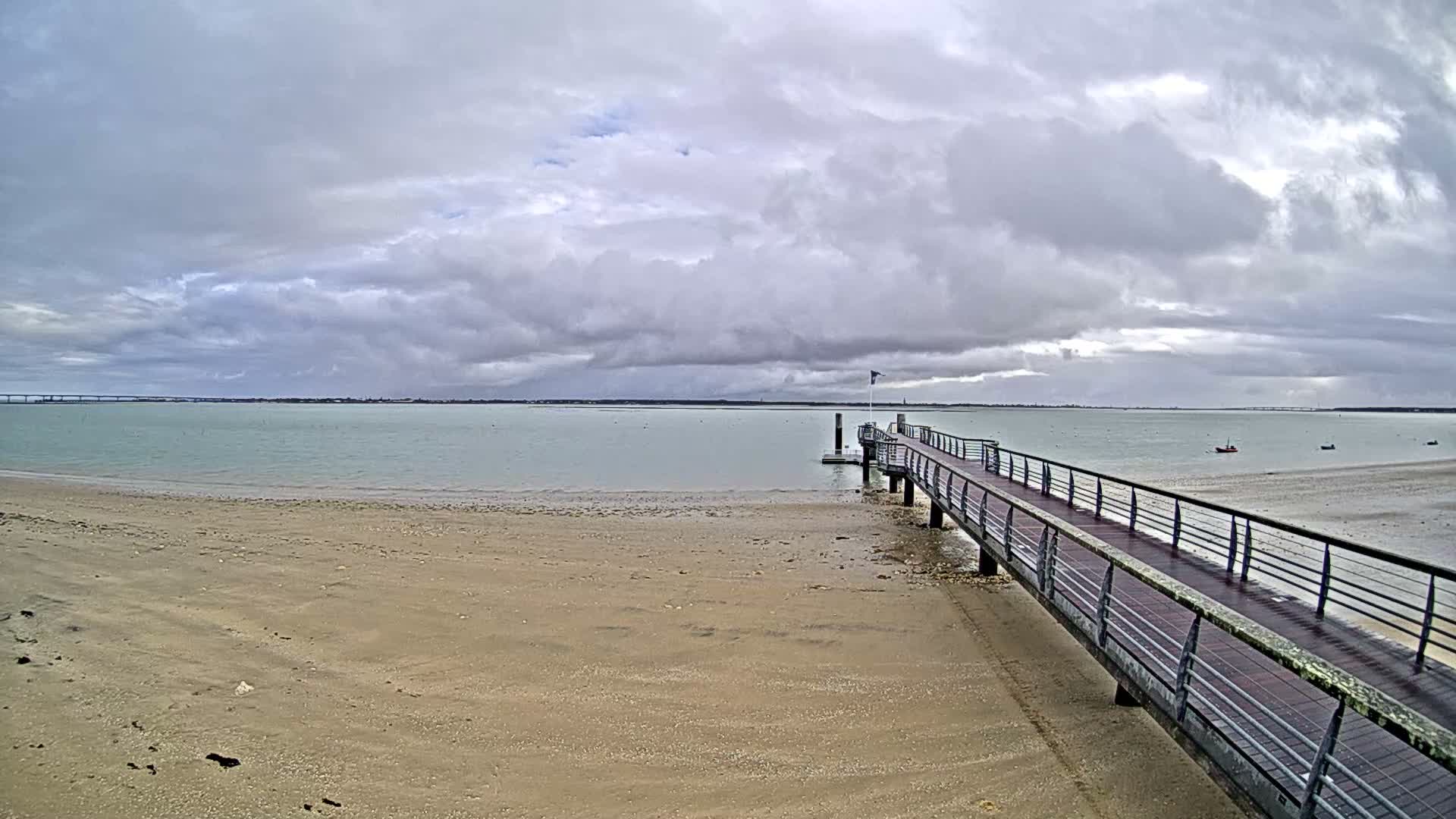 Saint-Trojan CNCO Marine Live Cam - 	Saint-Trojan-les-Bains, Blaye, Gironde, 	Nouvelle-Aquitaine, France