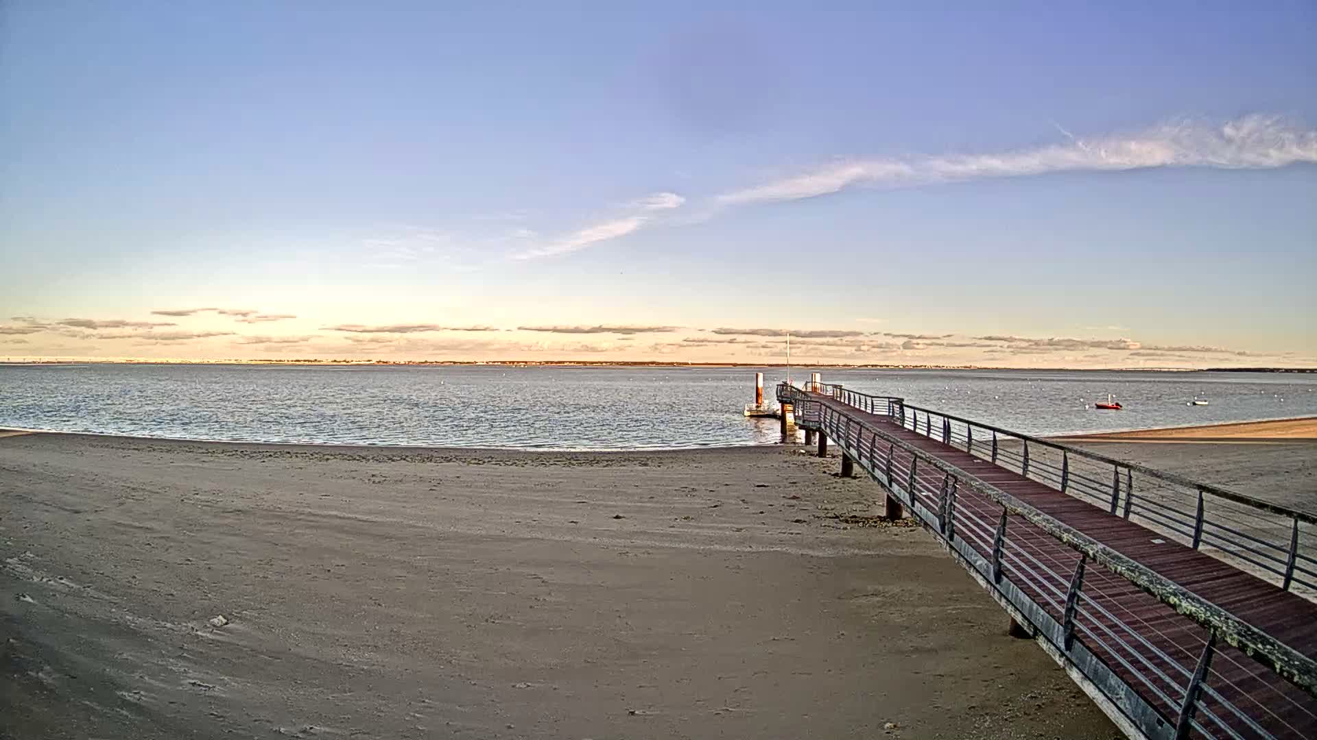 Saint-Trojan CNCO Marine Live Cam - 	Saint-Trojan-les-Bains, Blaye, Gironde, 	Nouvelle-Aquitaine, France
