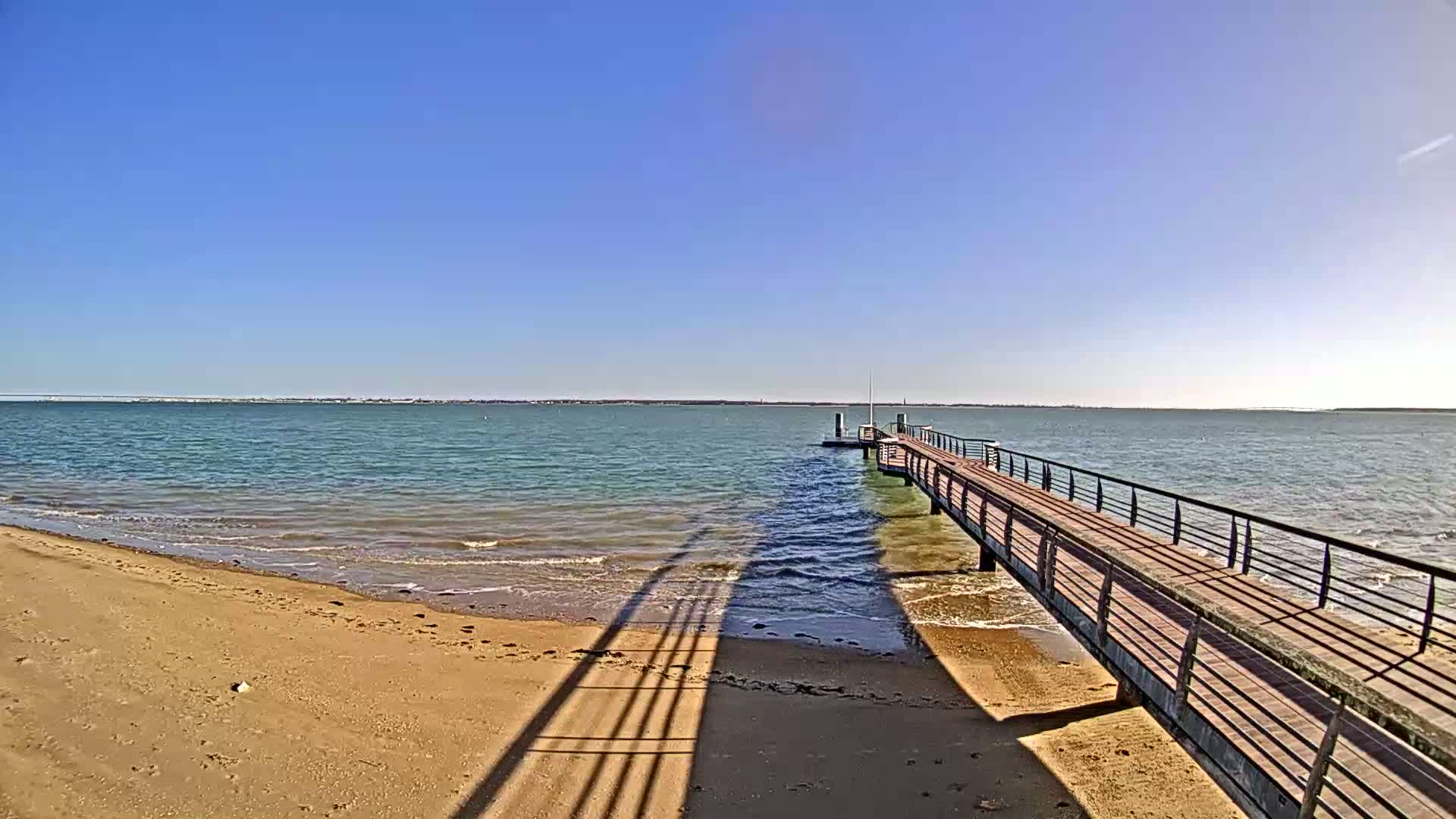 Saint-Trojan CNCO Marine Live Cam - 	Saint-Trojan-les-Bains, Blaye, Gironde, 	Nouvelle-Aquitaine, France