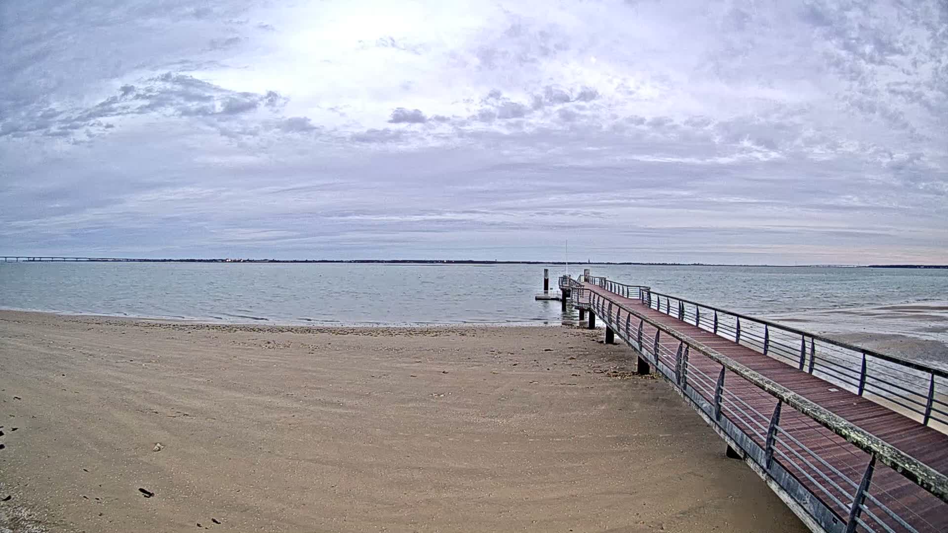 Saint-Trojan CNCO Marine Live Cam - 	Saint-Trojan-les-Bains, Blaye, Gironde, 	Nouvelle-Aquitaine, France