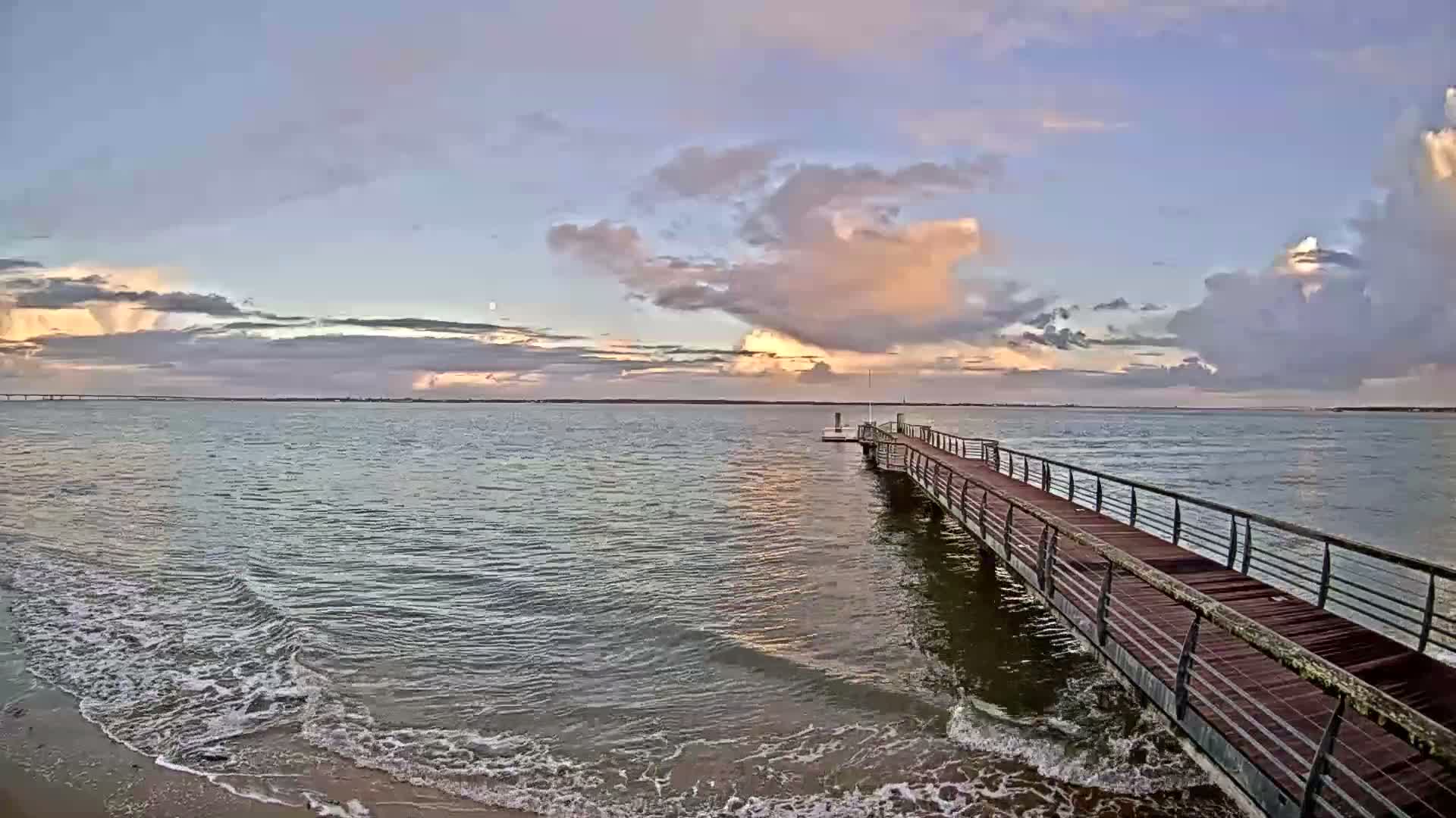 Saint-Trojan CNCO Marine Live Cam - 	Saint-Trojan-les-Bains, Blaye, Gironde, 	Nouvelle-Aquitaine, France