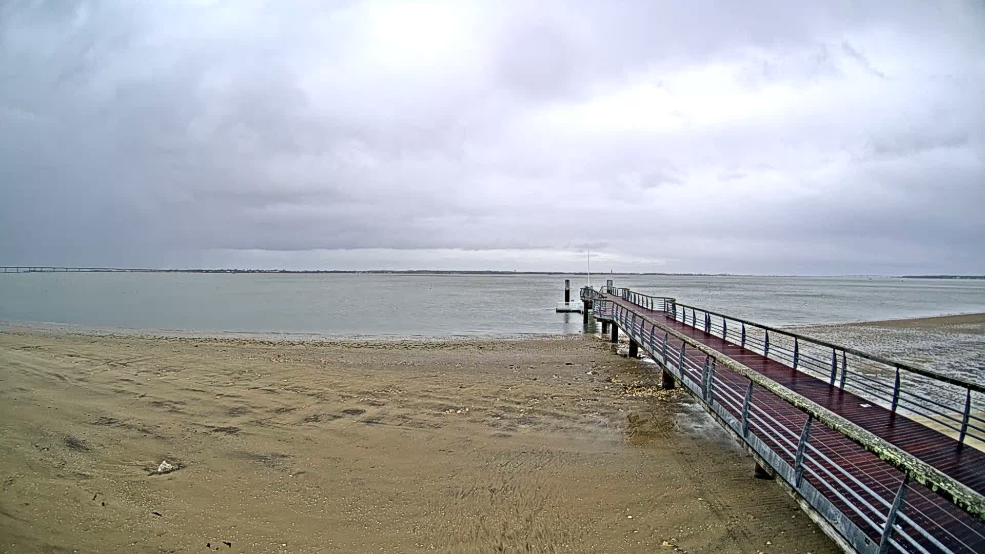 Saint-Trojan CNCO Marine Live Cam - 	Saint-Trojan-les-Bains, Blaye, Gironde, 	Nouvelle-Aquitaine, France