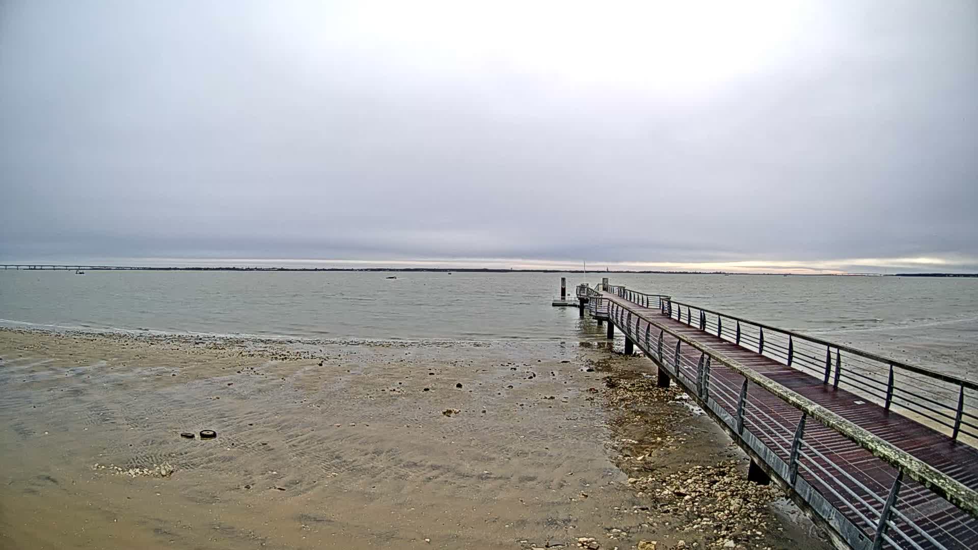 Saint-Trojan CNCO Marine Live Cam - 	Saint-Trojan-les-Bains, Blaye, Gironde, 	Nouvelle-Aquitaine, France