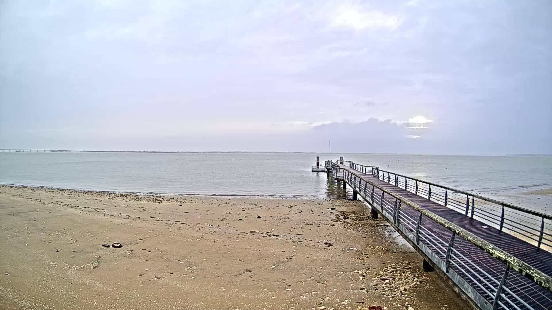Saint-Trojan CNCO Marine Live Cam - 	Saint-Trojan-les-Bains, Blaye, Gironde, 	Nouvelle-Aquitaine, France