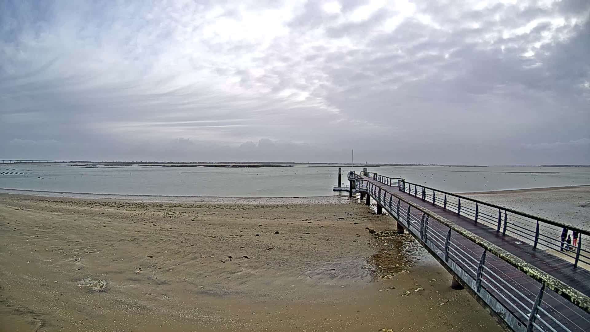 Saint-Trojan CNCO Marine Live Cam - 	Saint-Trojan-les-Bains, Blaye, Gironde, 	Nouvelle-Aquitaine, France