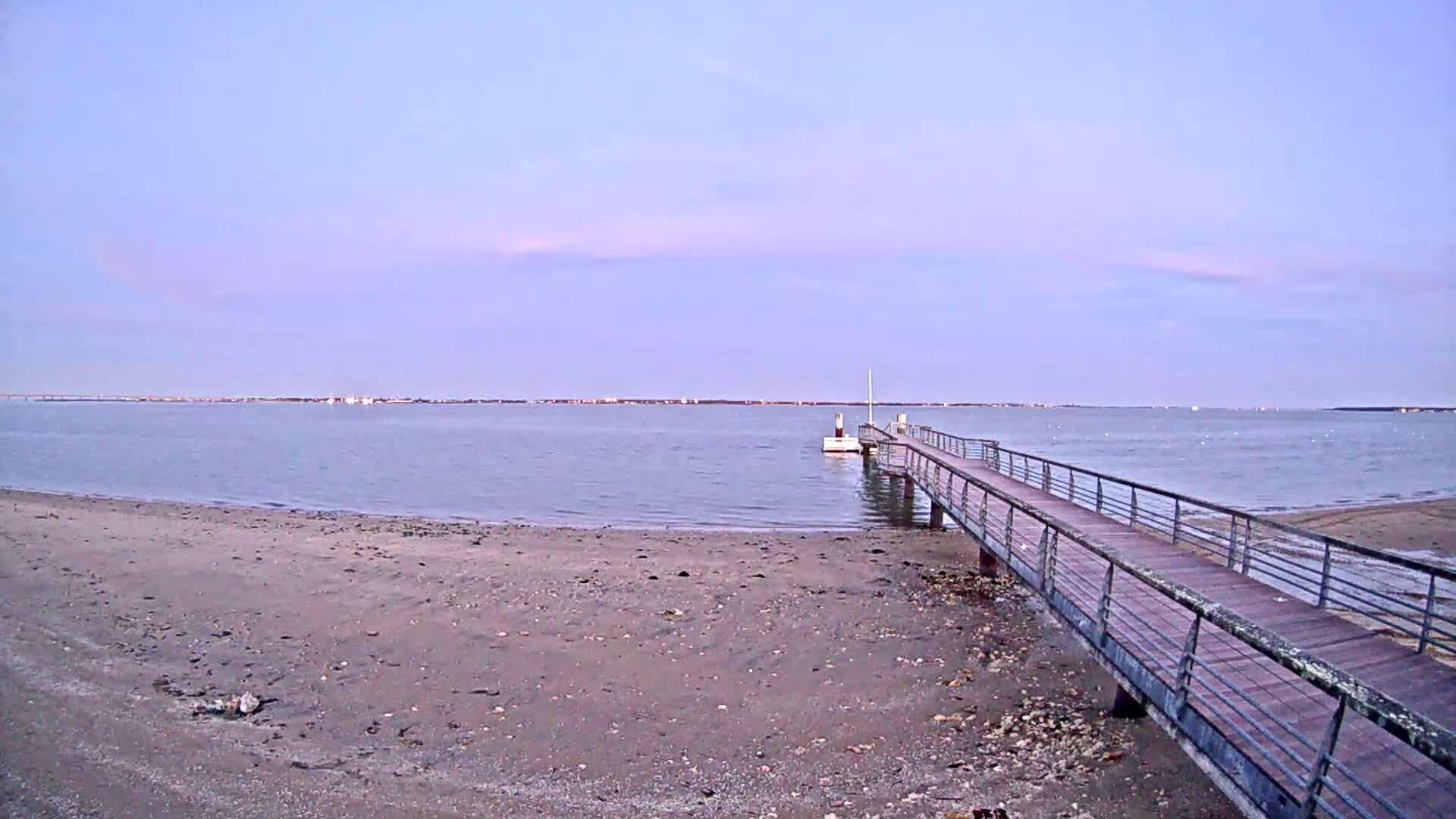 Saint-Trojan CNCO Marine Live Cam - 	Saint-Trojan-les-Bains, Blaye, Gironde, 	Nouvelle-Aquitaine, France